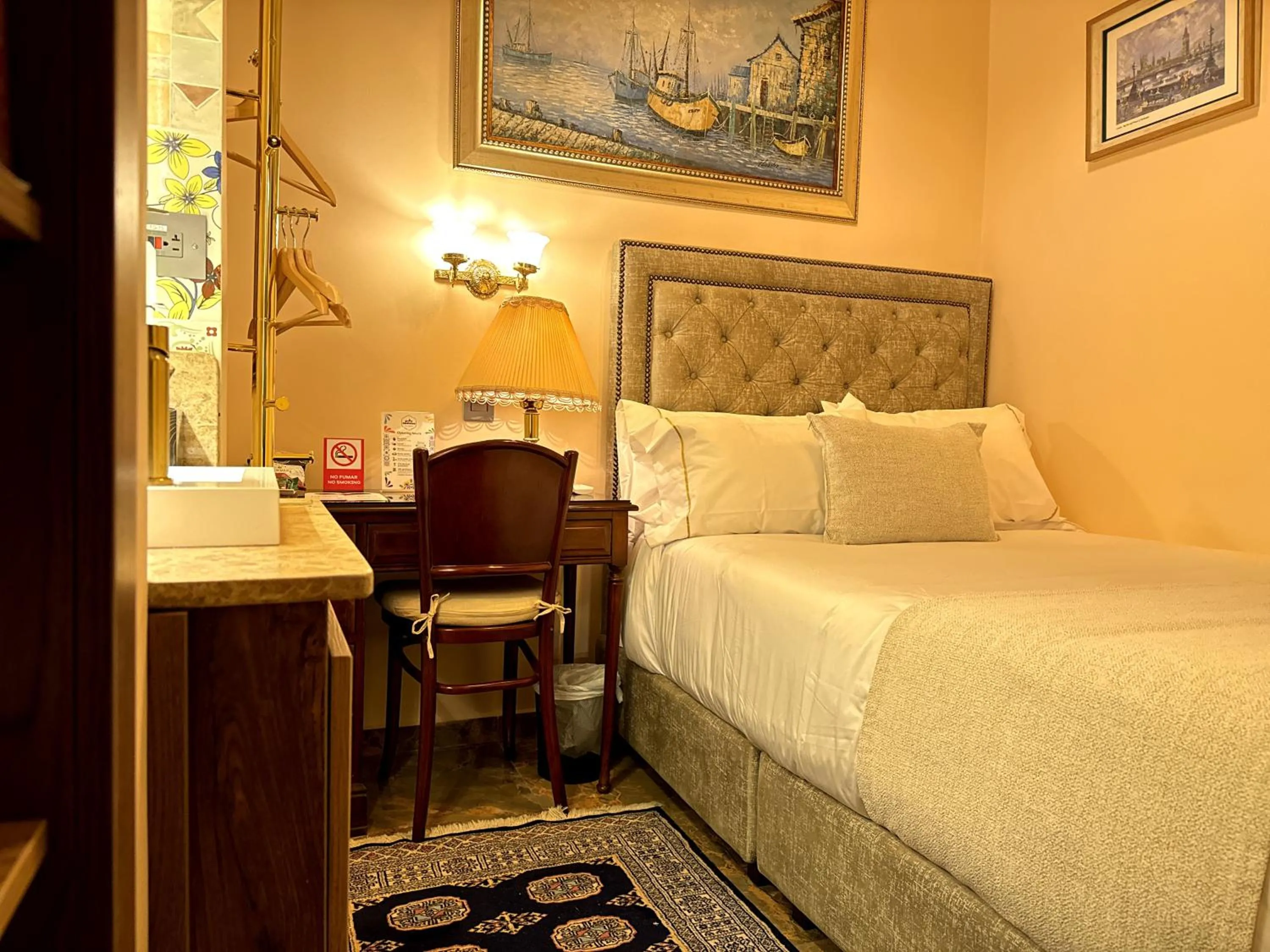 Standard Double Room in Hotel Boutique Patio Andaluz Cali Granada