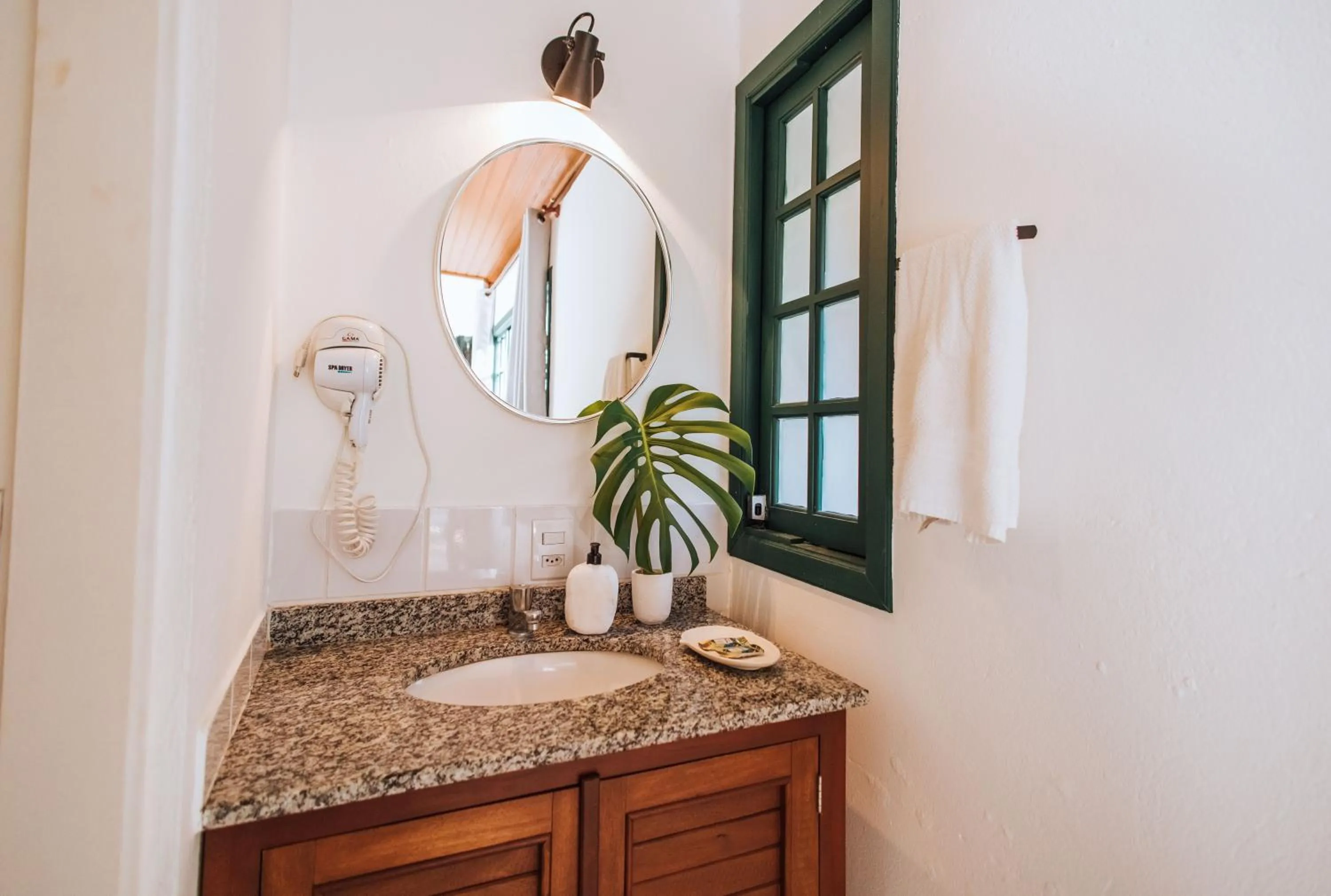 Bathroom in Pousada Vila das Pedras