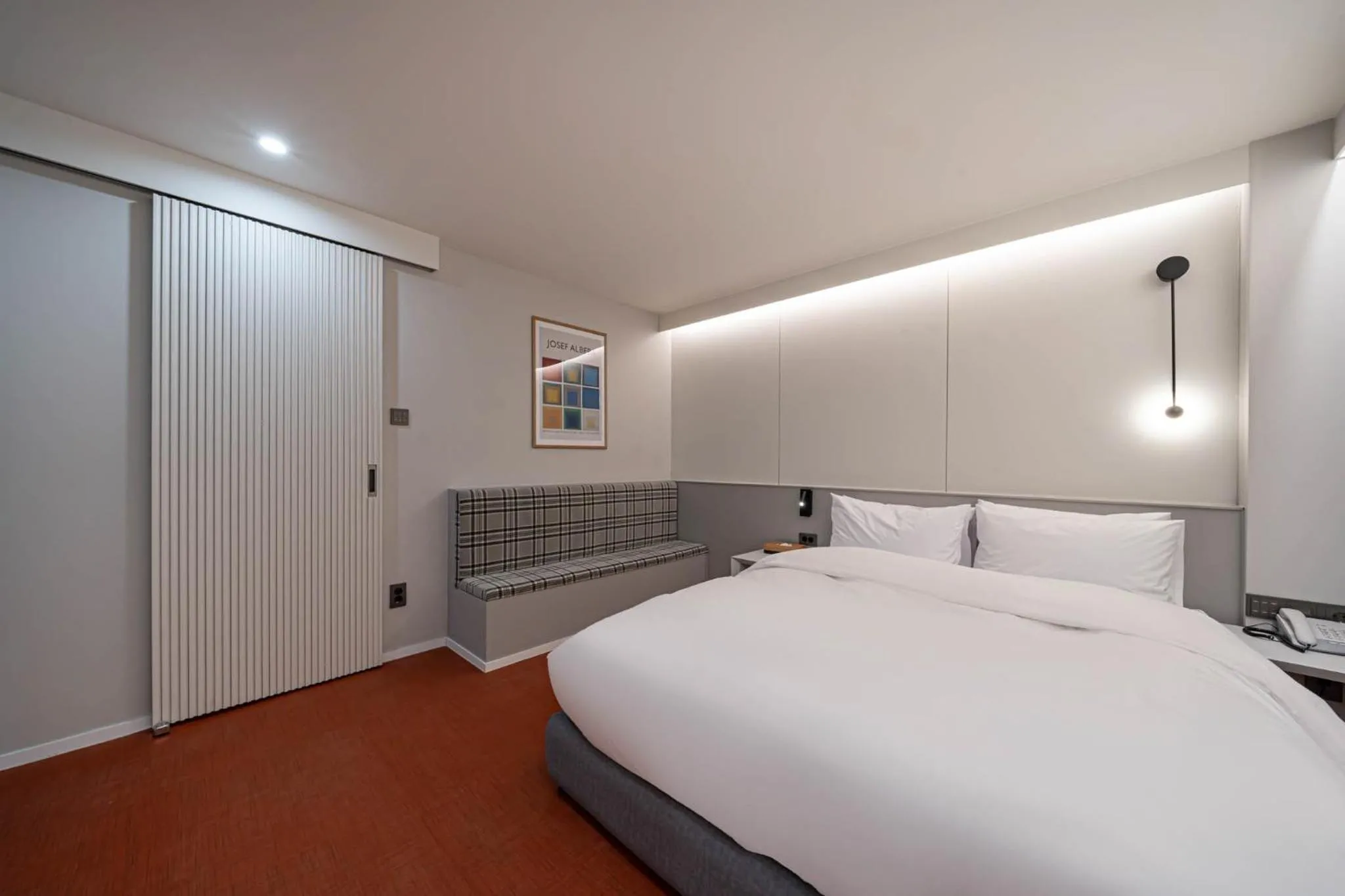 Bed in No 25 Hotel