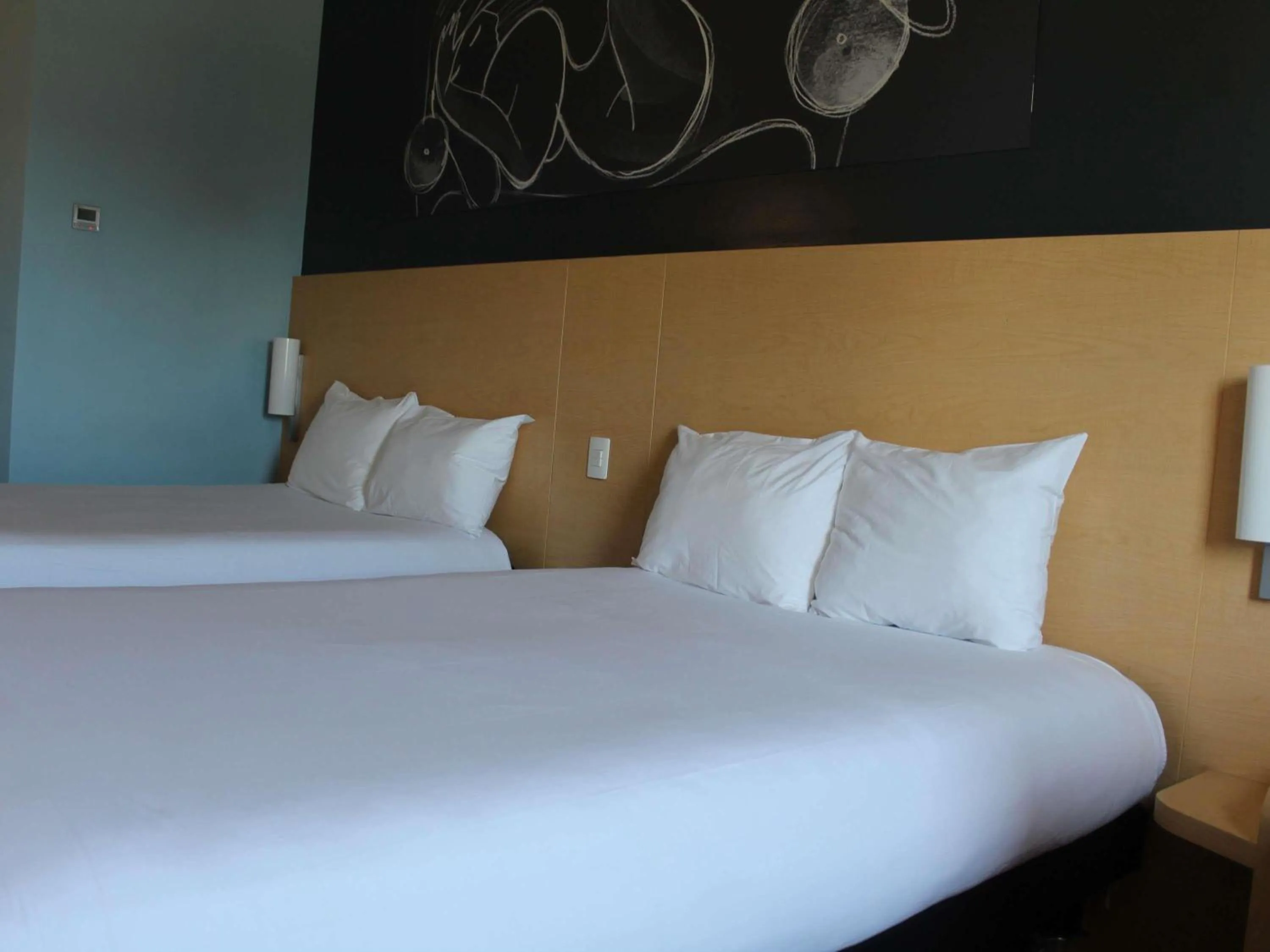 Bedroom, Bed in Ibis Culiacan