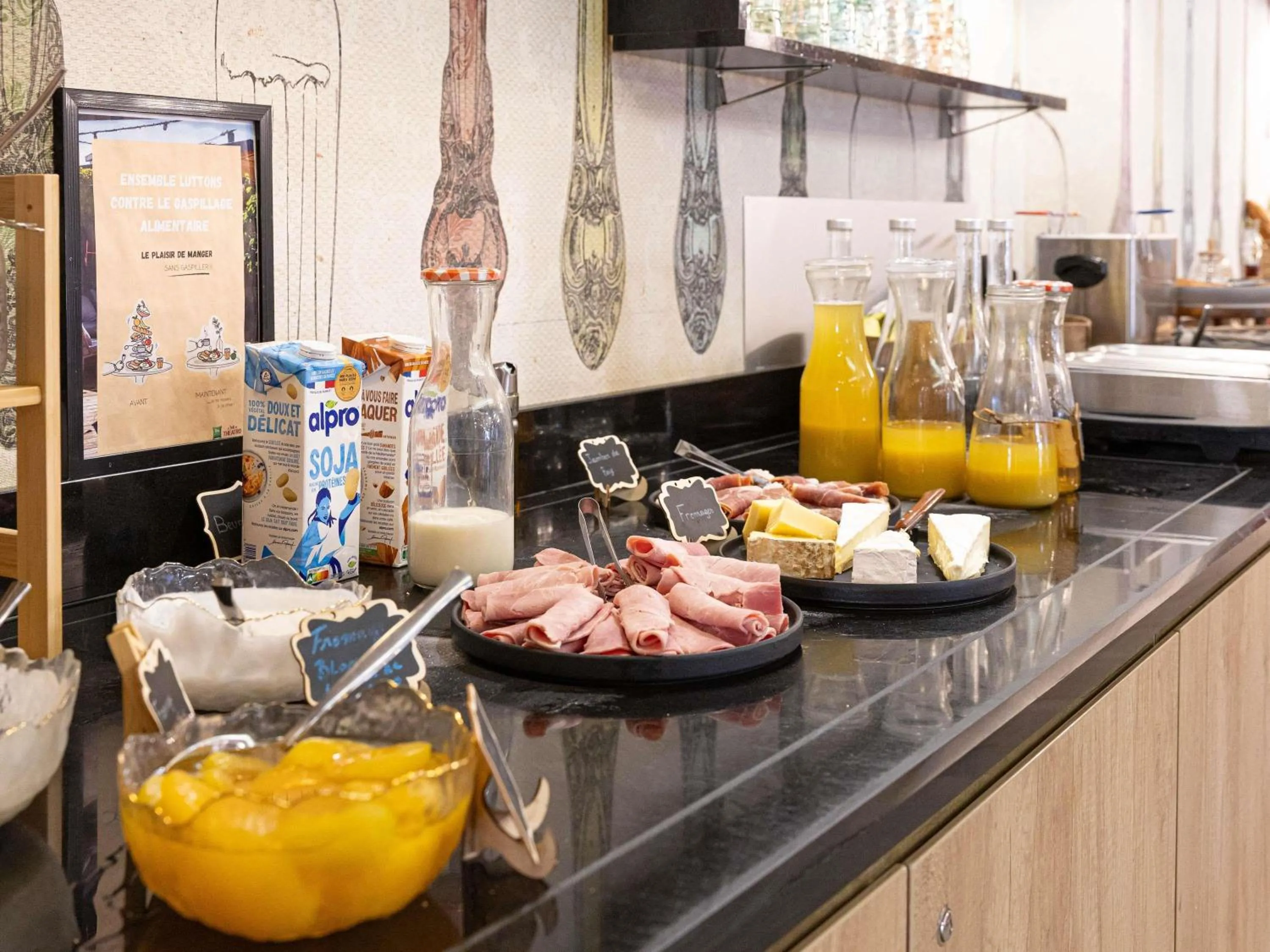 Breakfast in ibis styles Albi Centre Le Theatro