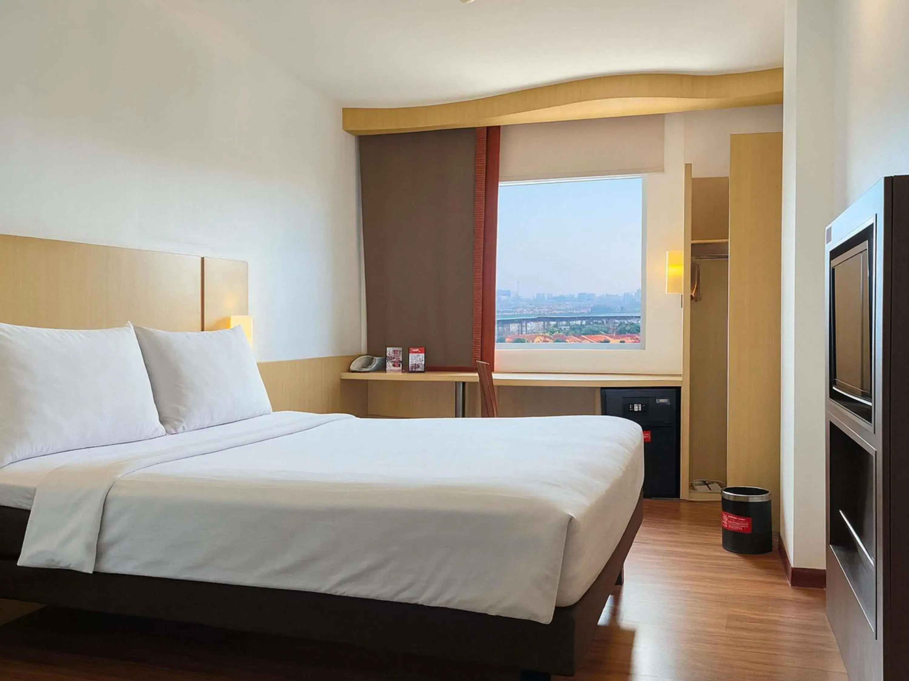 Bedroom, Bed in Ibis Bandung Pasteur Bedroom, Bed in Ibis Bandung Pasteur