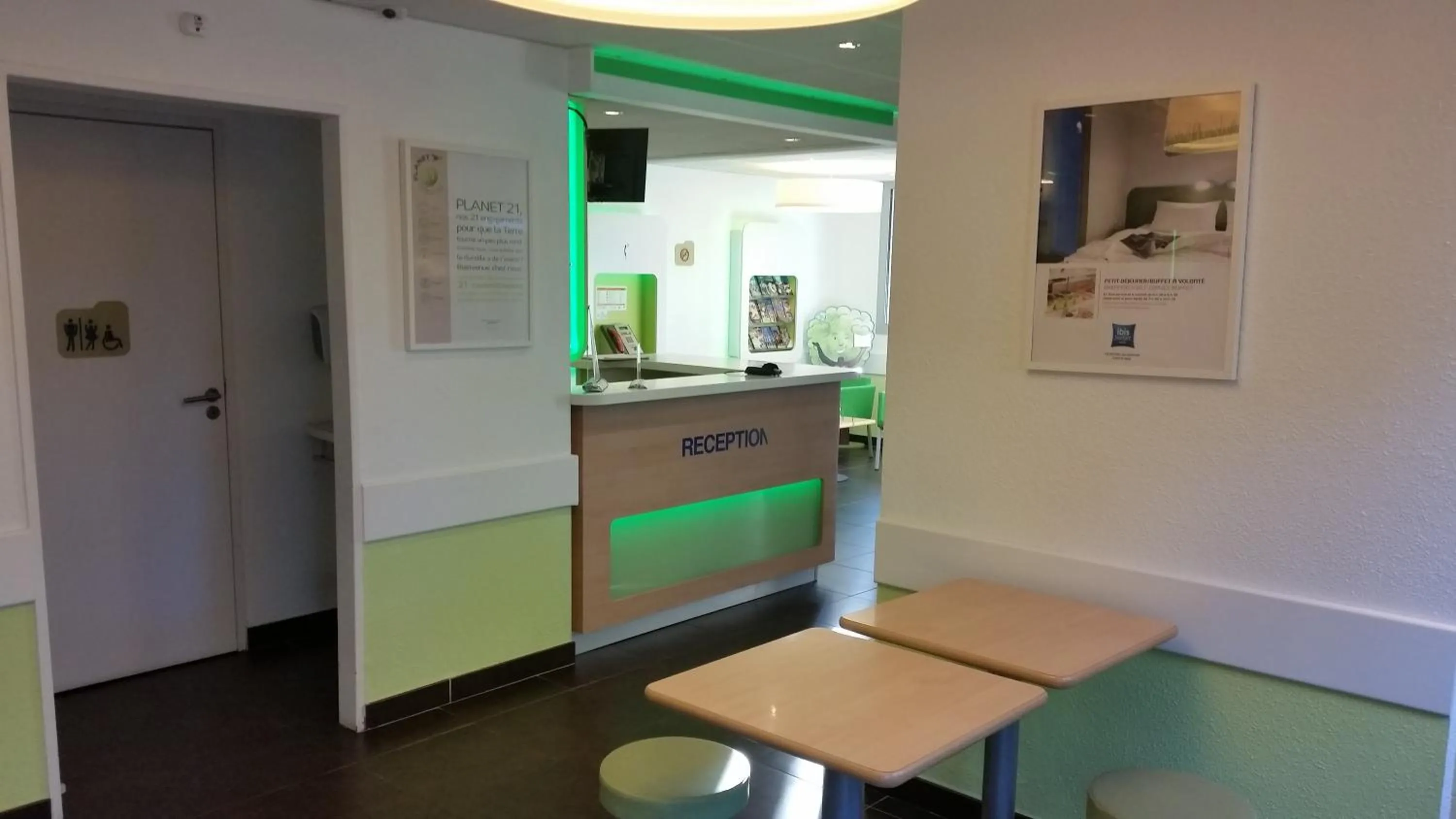 Lobby or reception in Ibis Budget Marseille Est Porte d'Aubagne