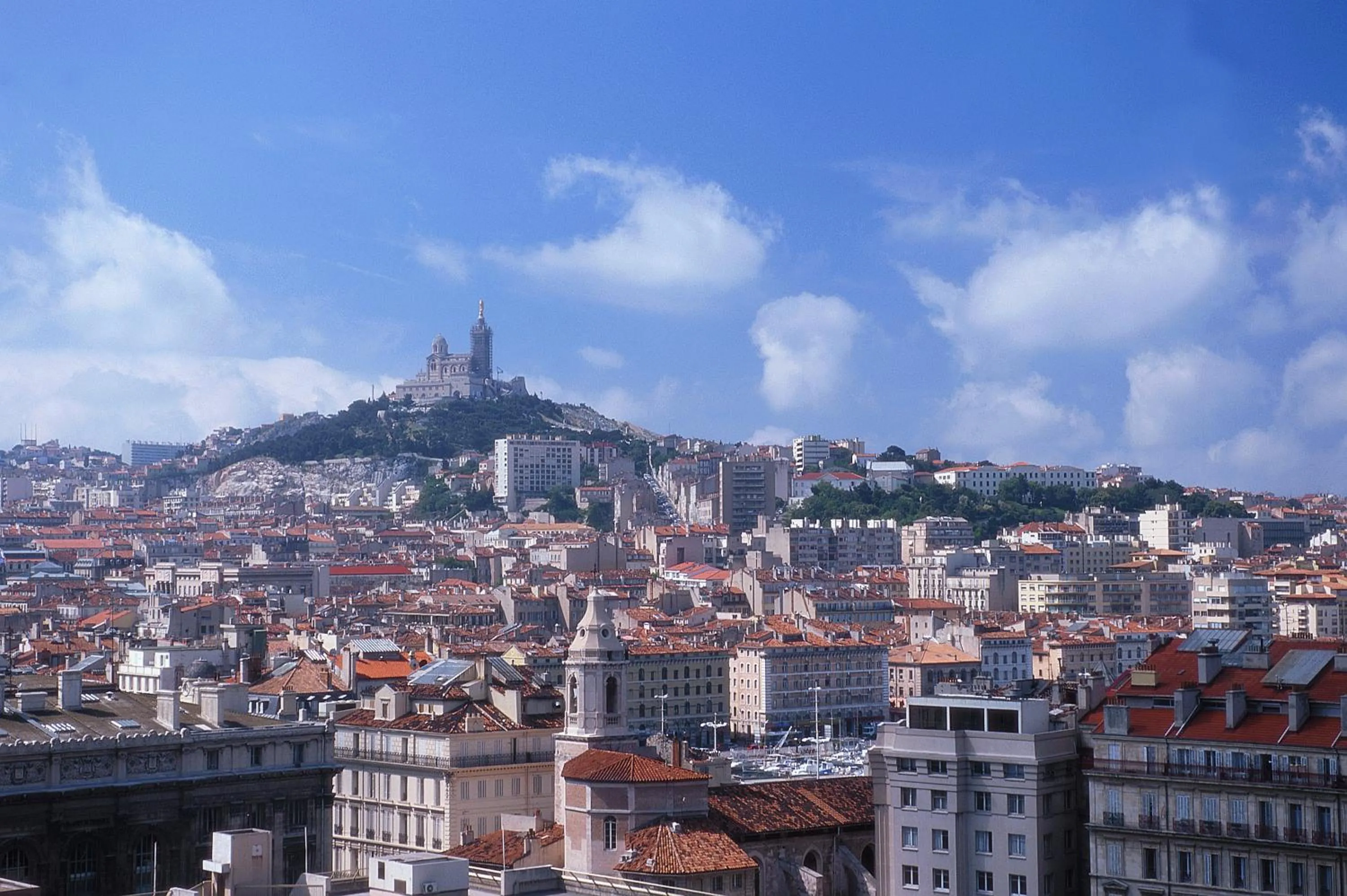 Entertainment in Ibis Budget Marseille Est Porte d'Aubagne
