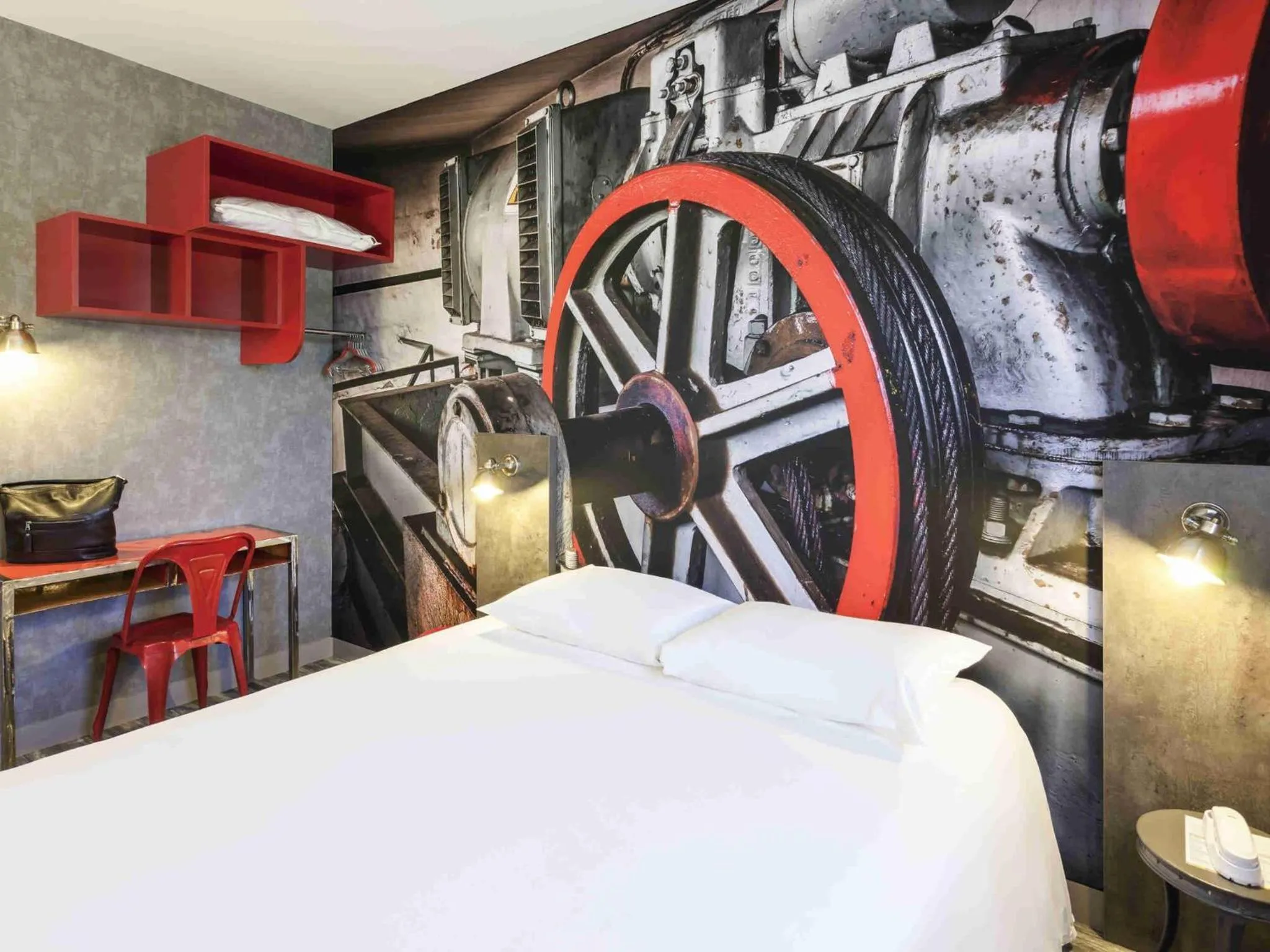Bedroom, Bed in ibis Styles Vierzon