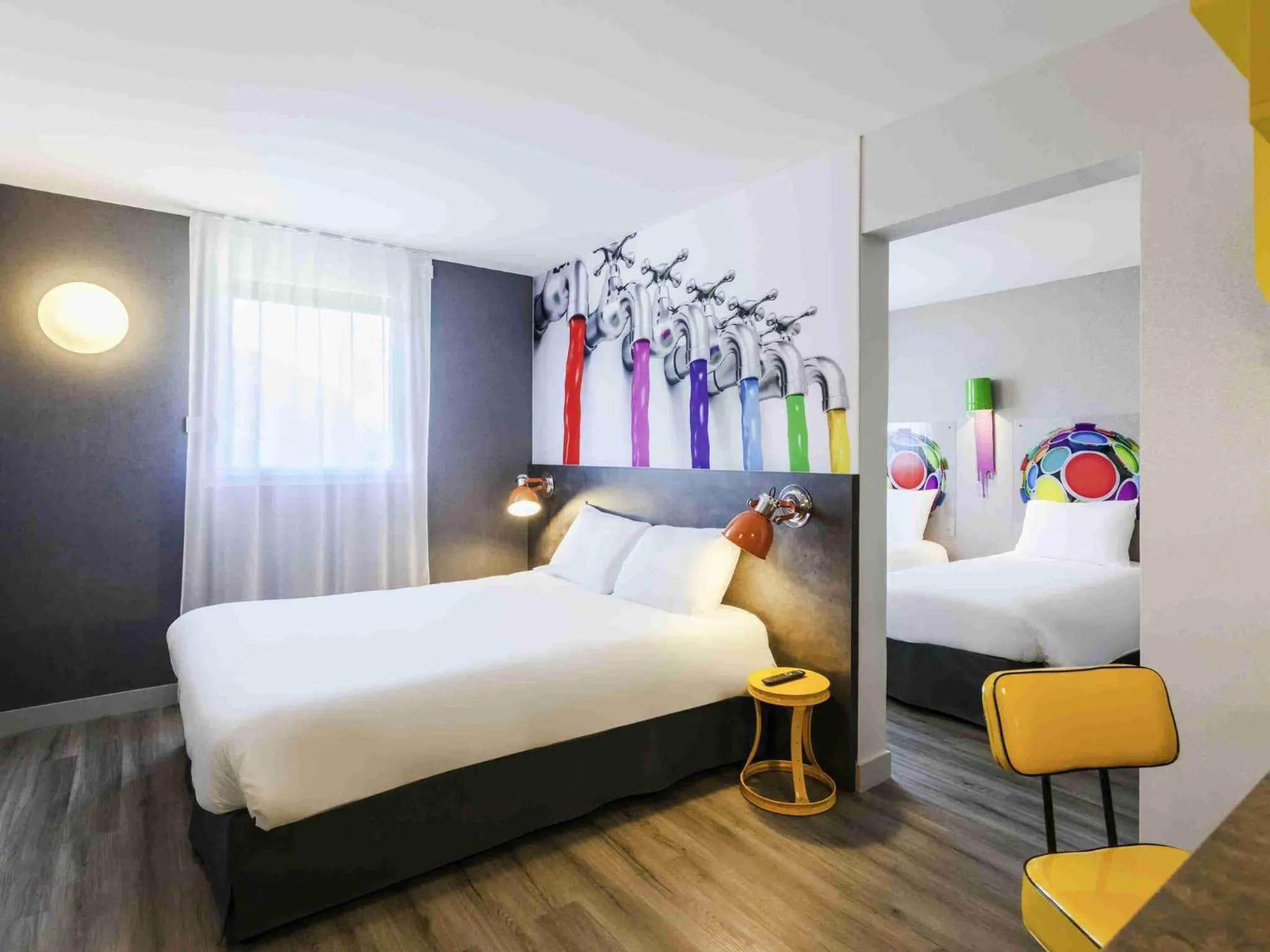 Bedroom, Bed in ibis Styles Vierzon