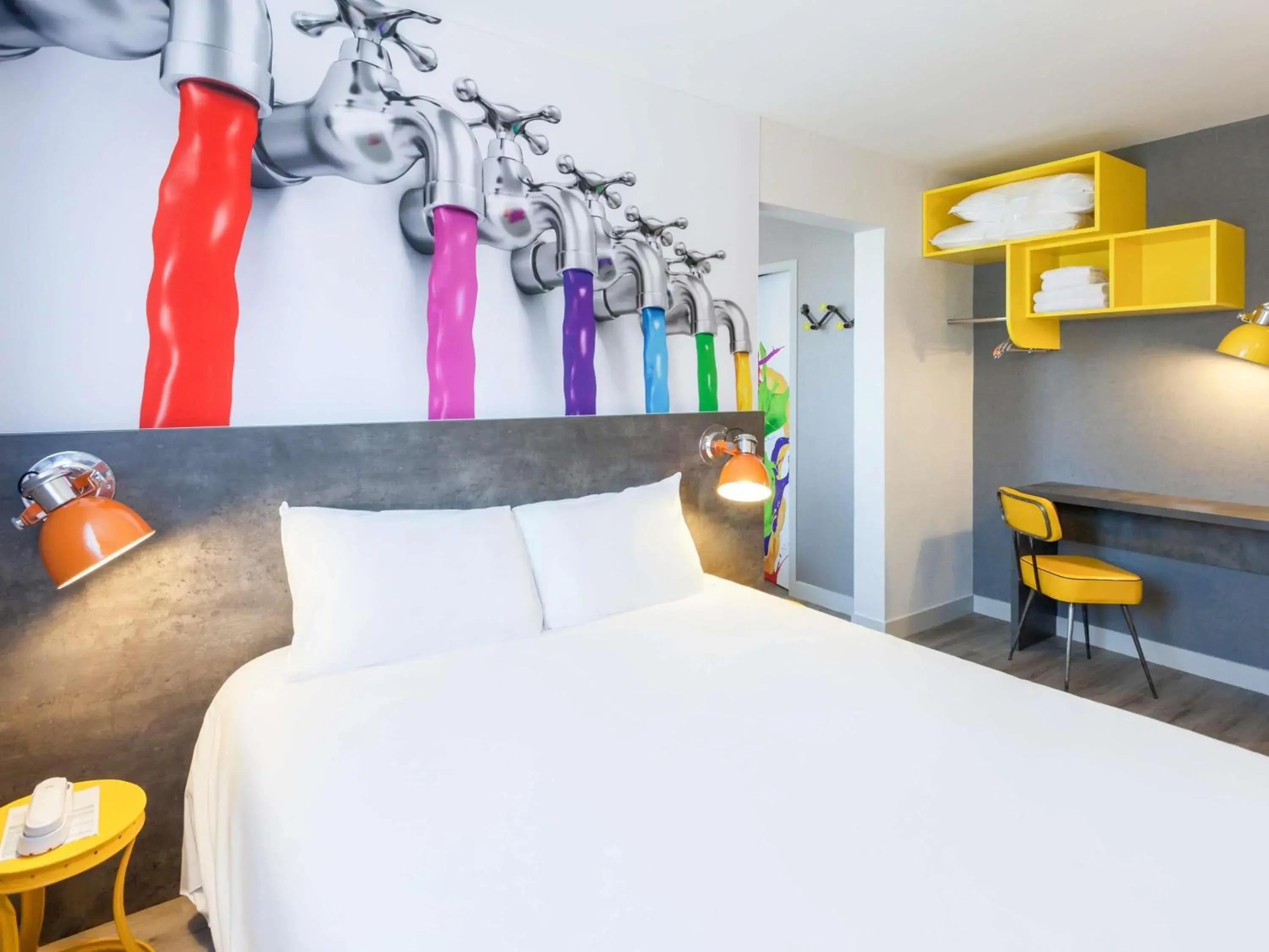 Bedroom, Bed in ibis Styles Vierzon Bedroom, Bed in ibis Styles Vierzon