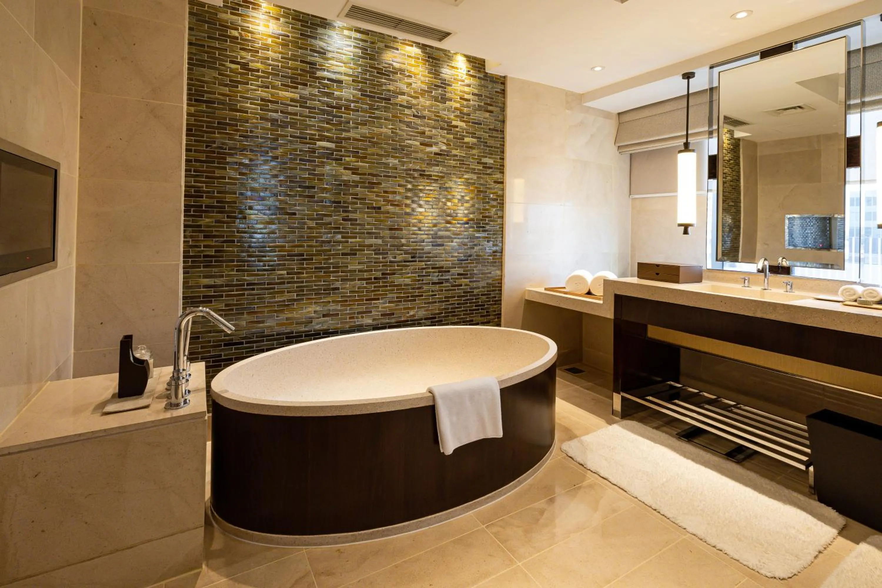 Bathroom in City Of Dreams - Nüwa Manila