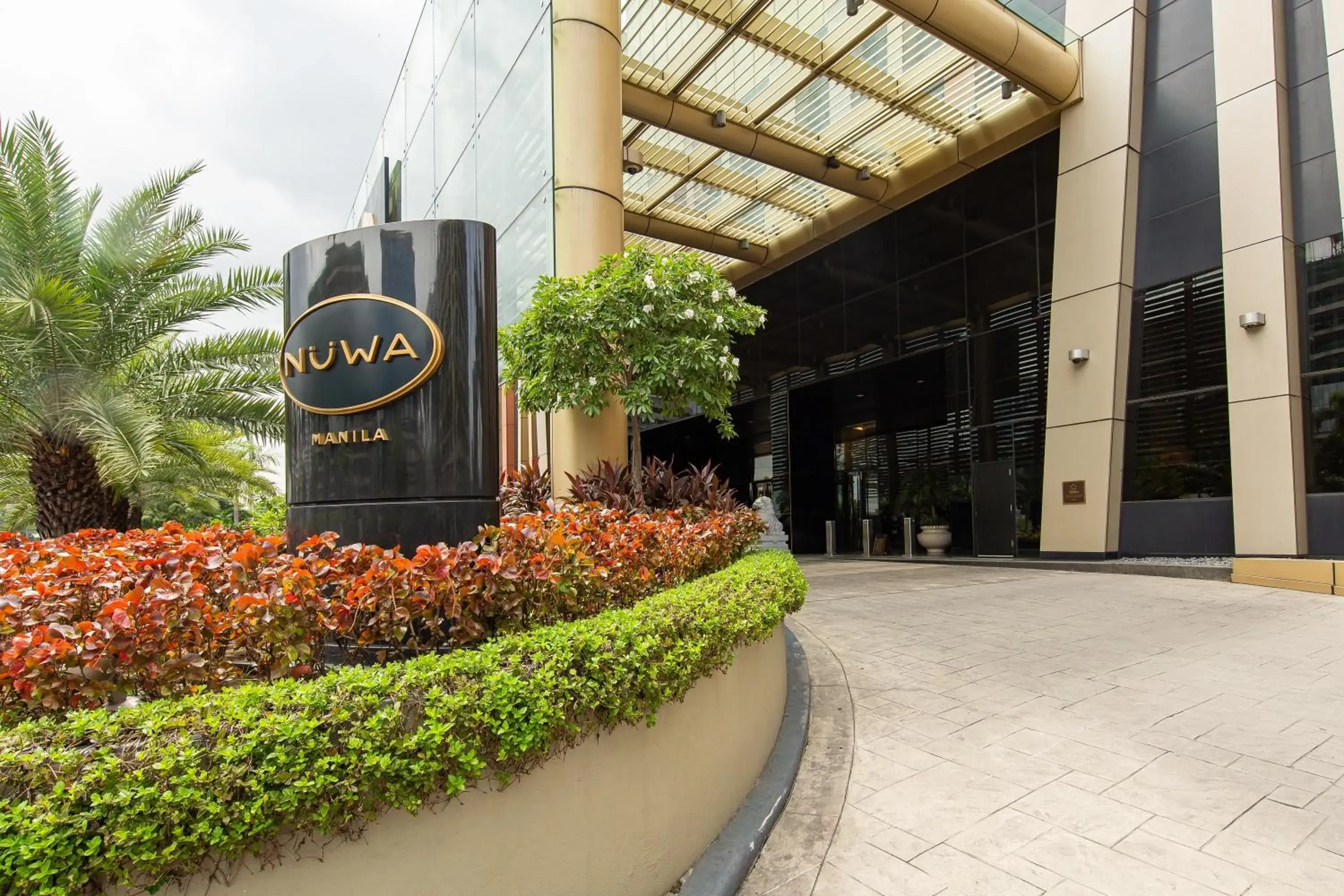 Facade/entrance in City Of Dreams - Nüwa Manila Facade/entrance in City Of Dreams - Nüwa Manila