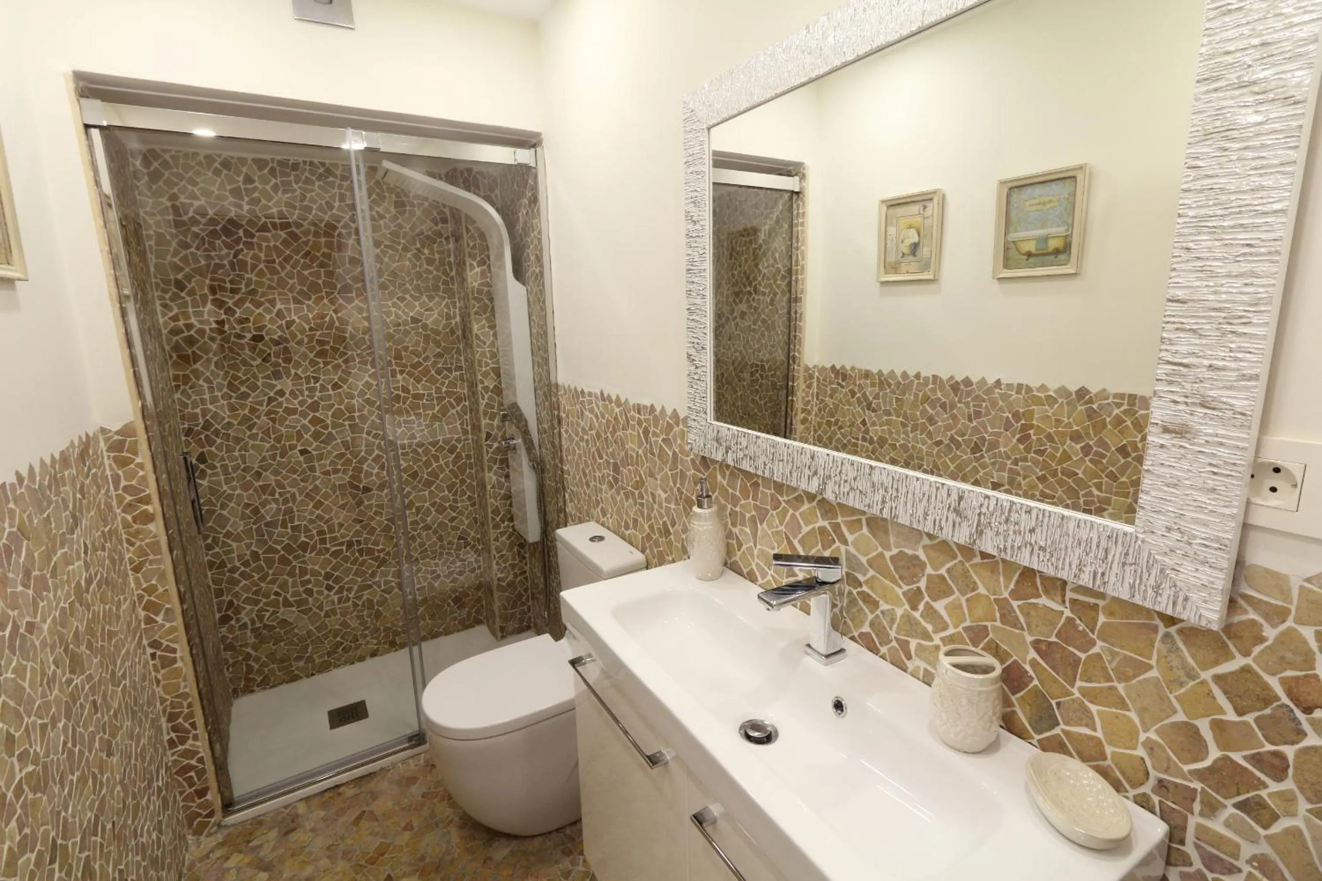 Bathroom in Sitges Centre Mediterranean House- 5 Bedroom, 4 Bathroom, Terrace Courtyard, Private Rooptop Pool