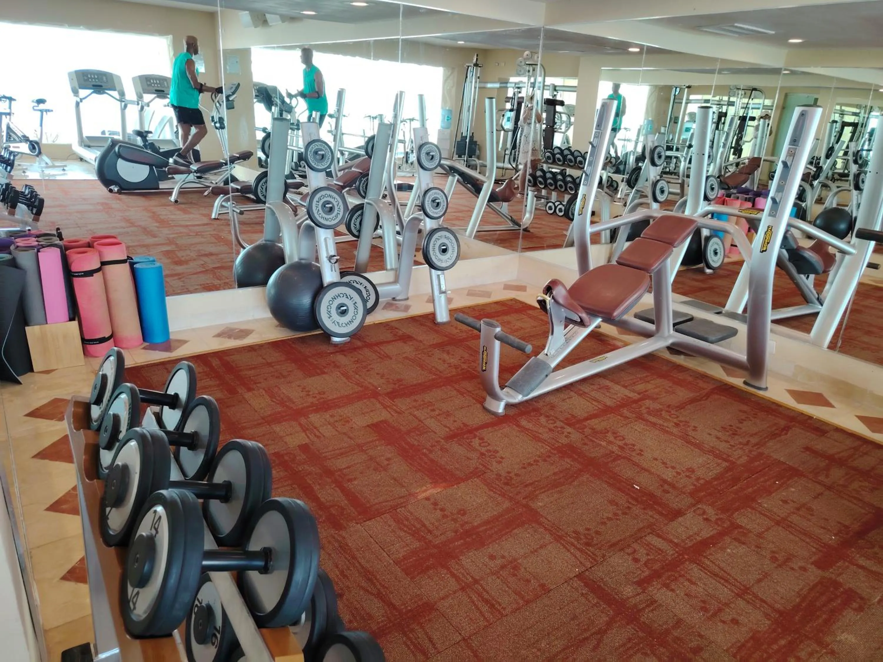Fitness centre/facilities in SUNSET FISHERMEN BEACH & SPA RESORT-Optional All Inclusive- Room 344A-344B-Playacar, Phase 1