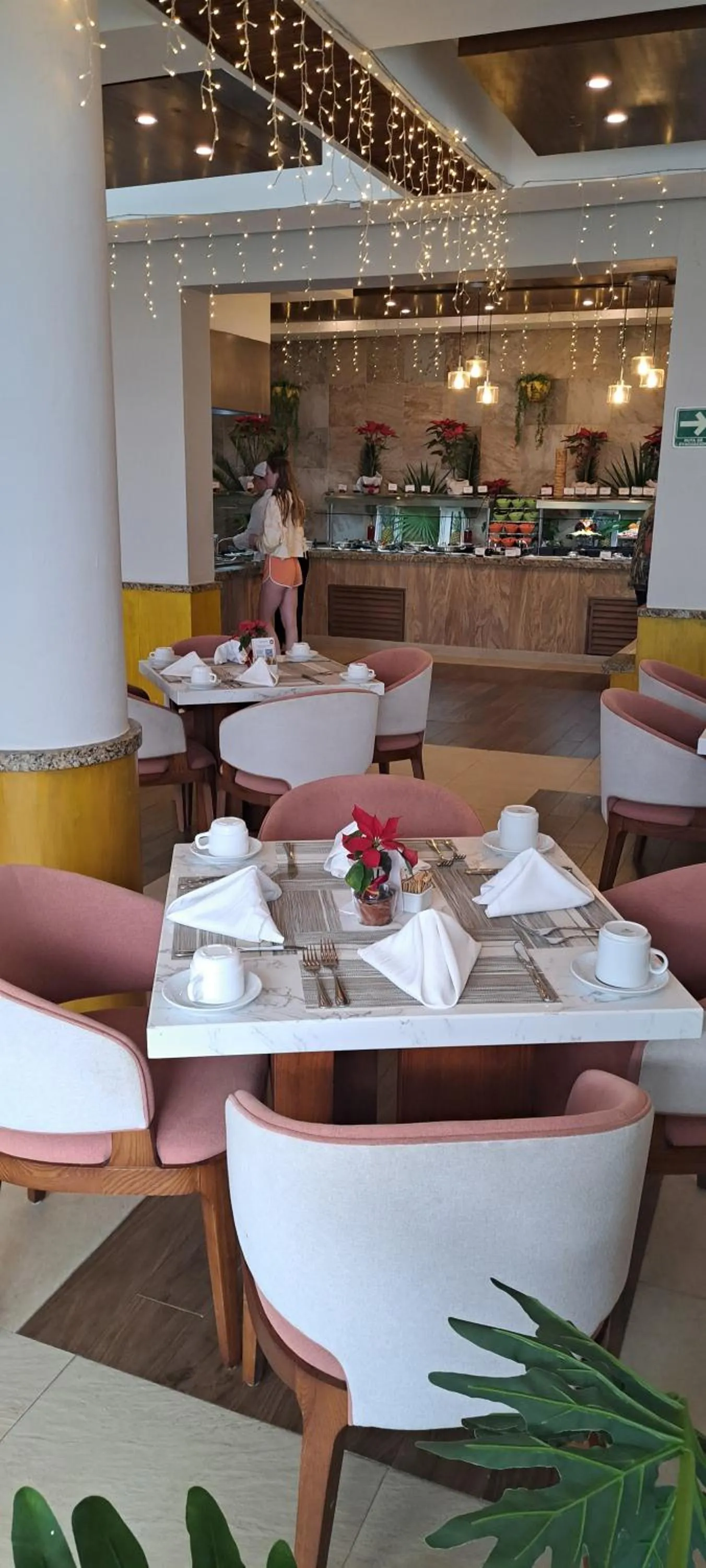 Restaurant/places to eat in SUNSET FISHERMEN BEACH & SPA RESORT-Optional All Inclusive- Room 344A-344B-Playacar, Phase 1