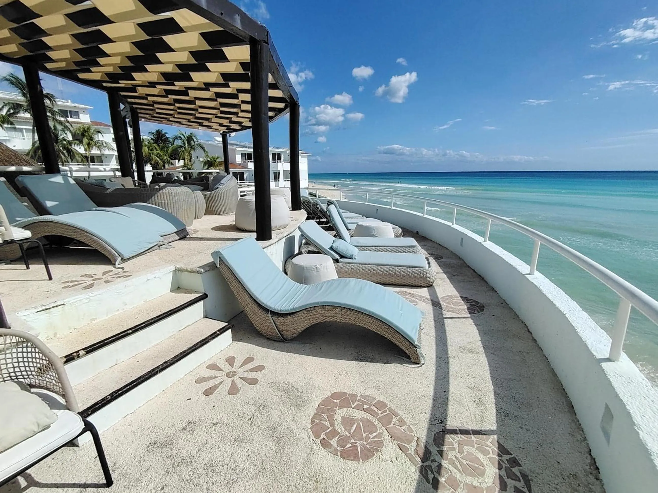 Property building in SUNSET FISHERMEN BEACH & SPA RESORT-Optional All Inclusive- Room 344A-344B-Playacar, Phase 1