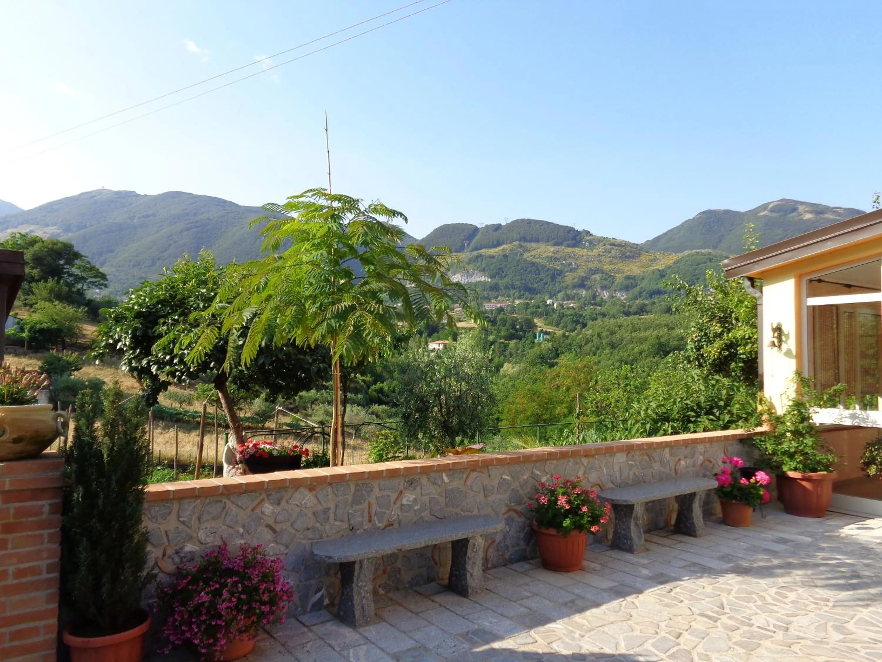 Facade/entrance in B&B Cuoreverde Pollino