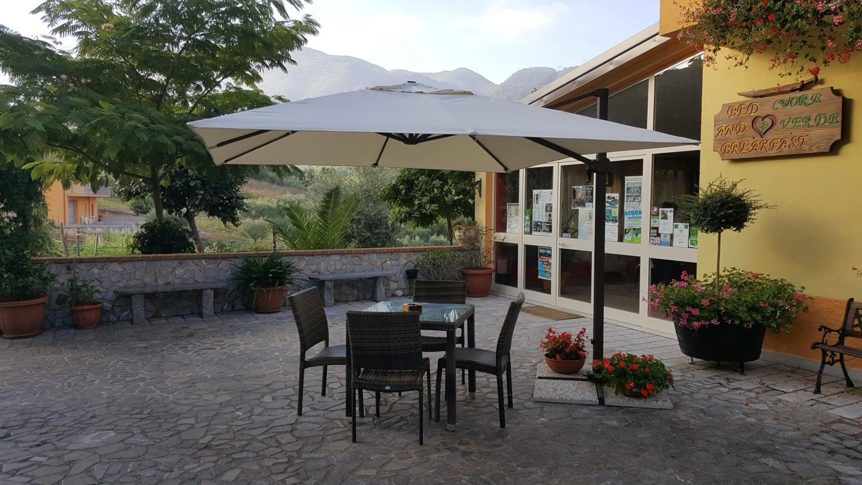 Garden in B&B Cuoreverde Pollino