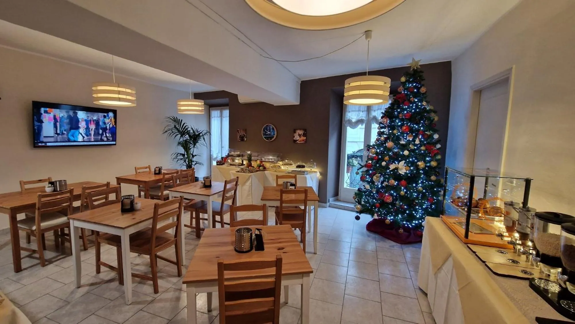 Restaurant/places to eat in Albergo la Svolta