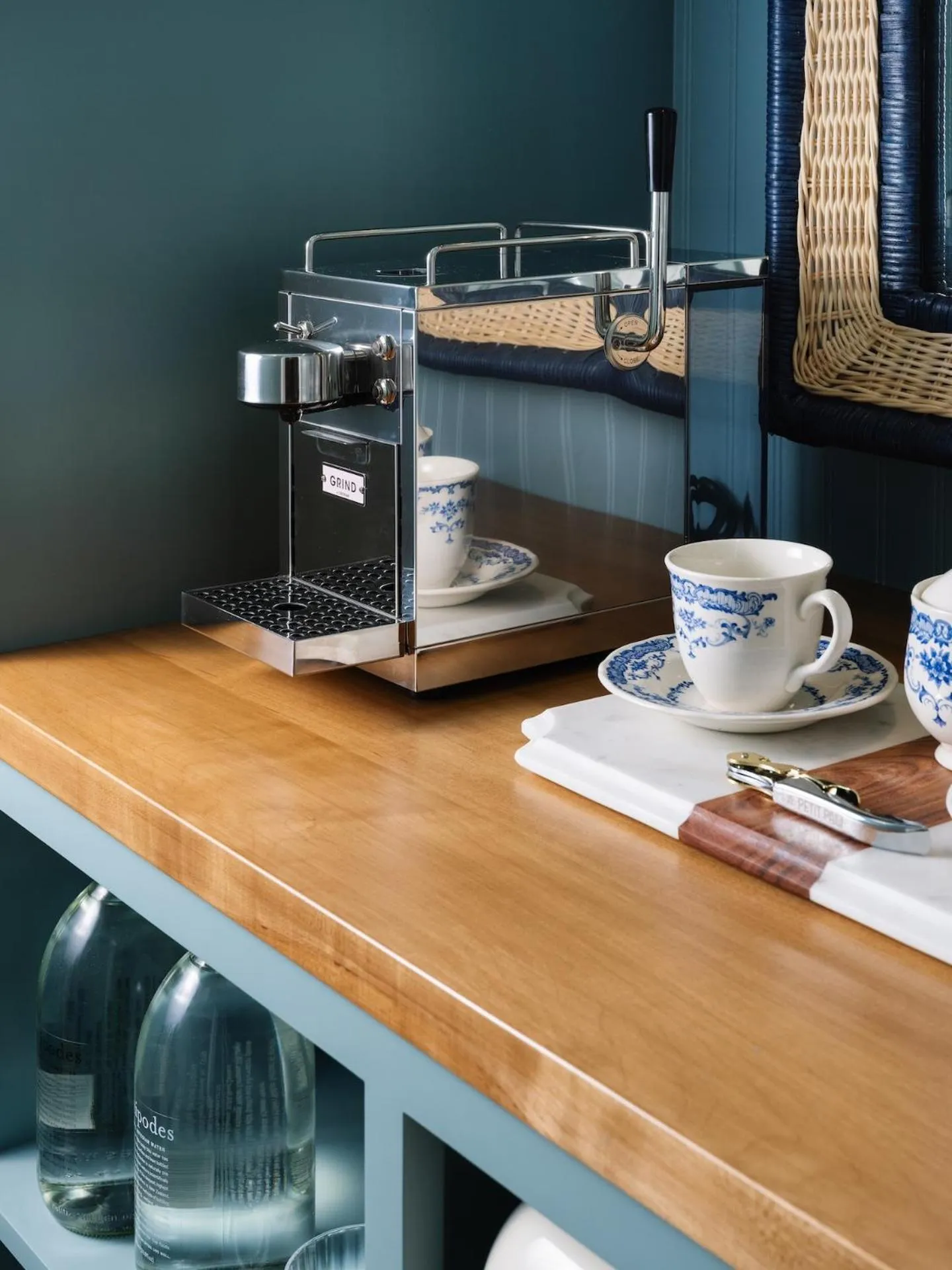 Coffee/tea facilities in Le Petit Pali Laguna Beach