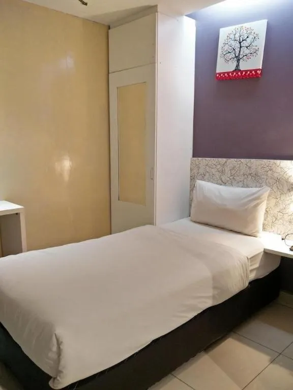 BLUEMOON BOUTIQUE HOTEL