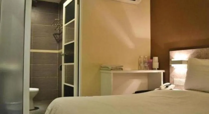 Bed in BLUEMOON BOUTIQUE HOTEL