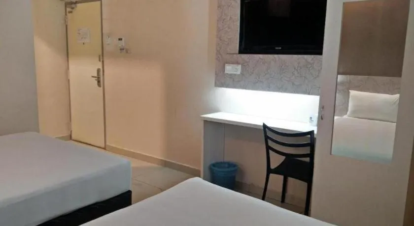 BLUEMOON BOUTIQUE HOTEL