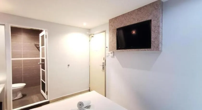 BLUEMOON BOUTIQUE HOTEL