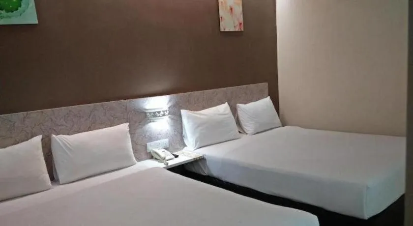 BLUEMOON BOUTIQUE HOTEL