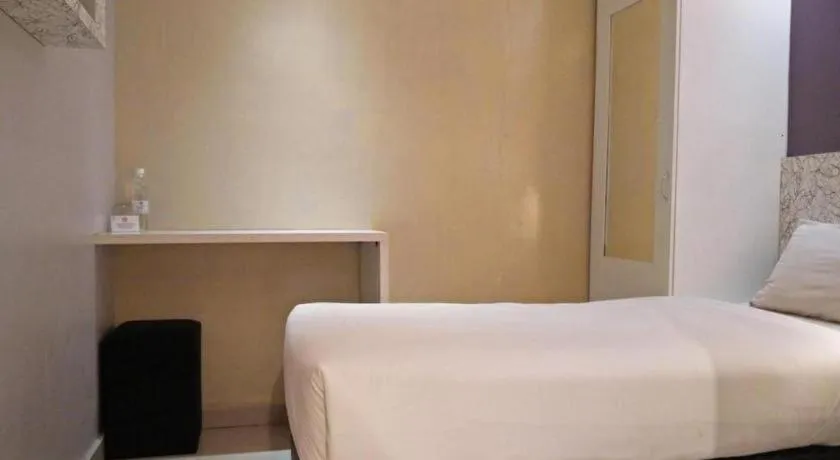 Bed in BLUEMOON BOUTIQUE HOTEL