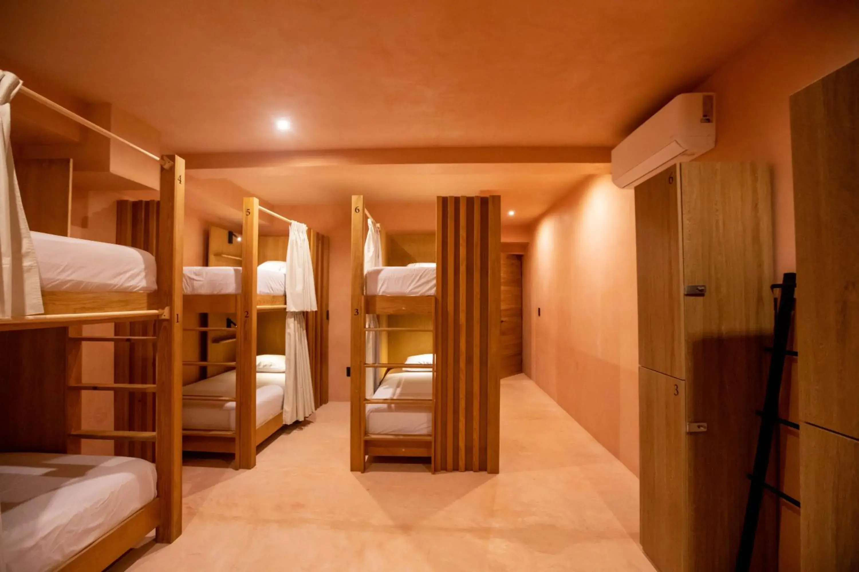 Bed in 6-Bed Female Dormitory Room in Casa Toro La Punta Bed in 6-Bed Female Dormitory Room in Casa Toro La Punta