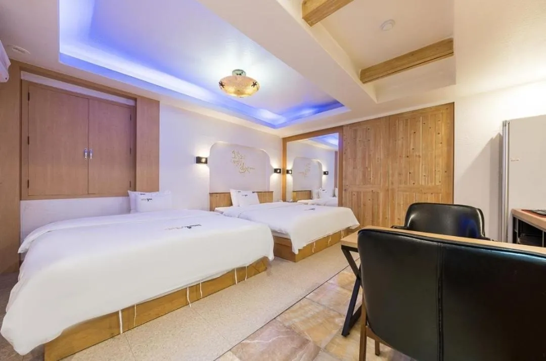 Presidential Suite in Pyeongtaek Gallery Hotel