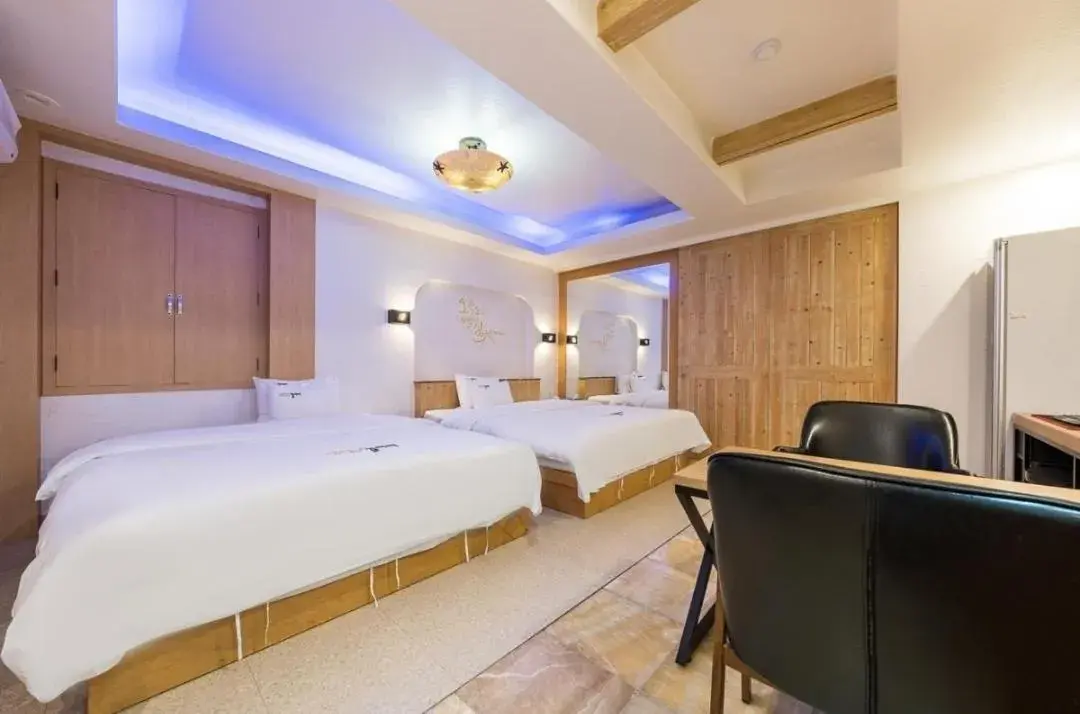 Presidential Suite in Pyeongtaek Gallery Hotel Presidential Suite in Pyeongtaek Gallery Hotel