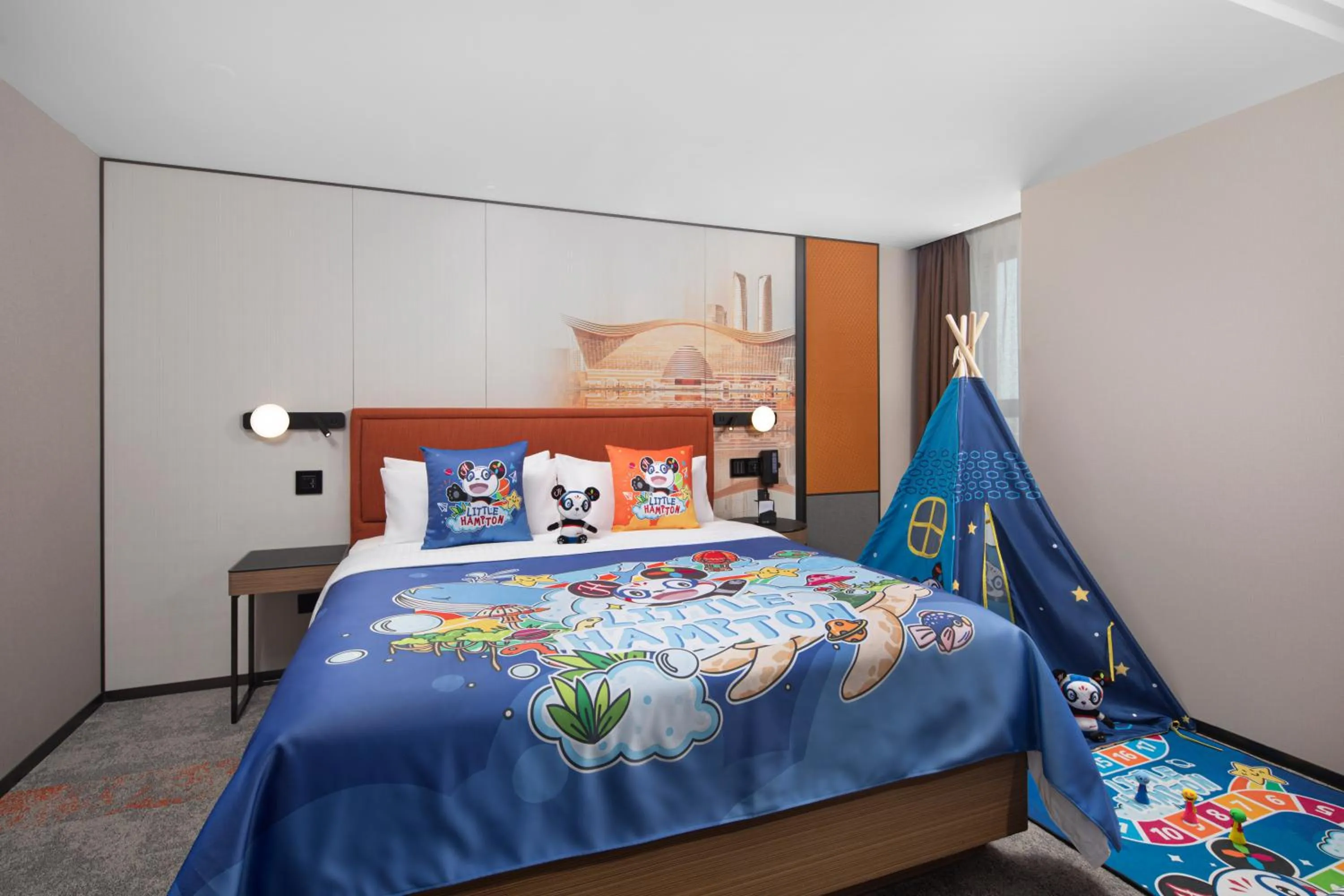 Bed in Hampton by Hilton Chengdu Wuhou Waishuannan