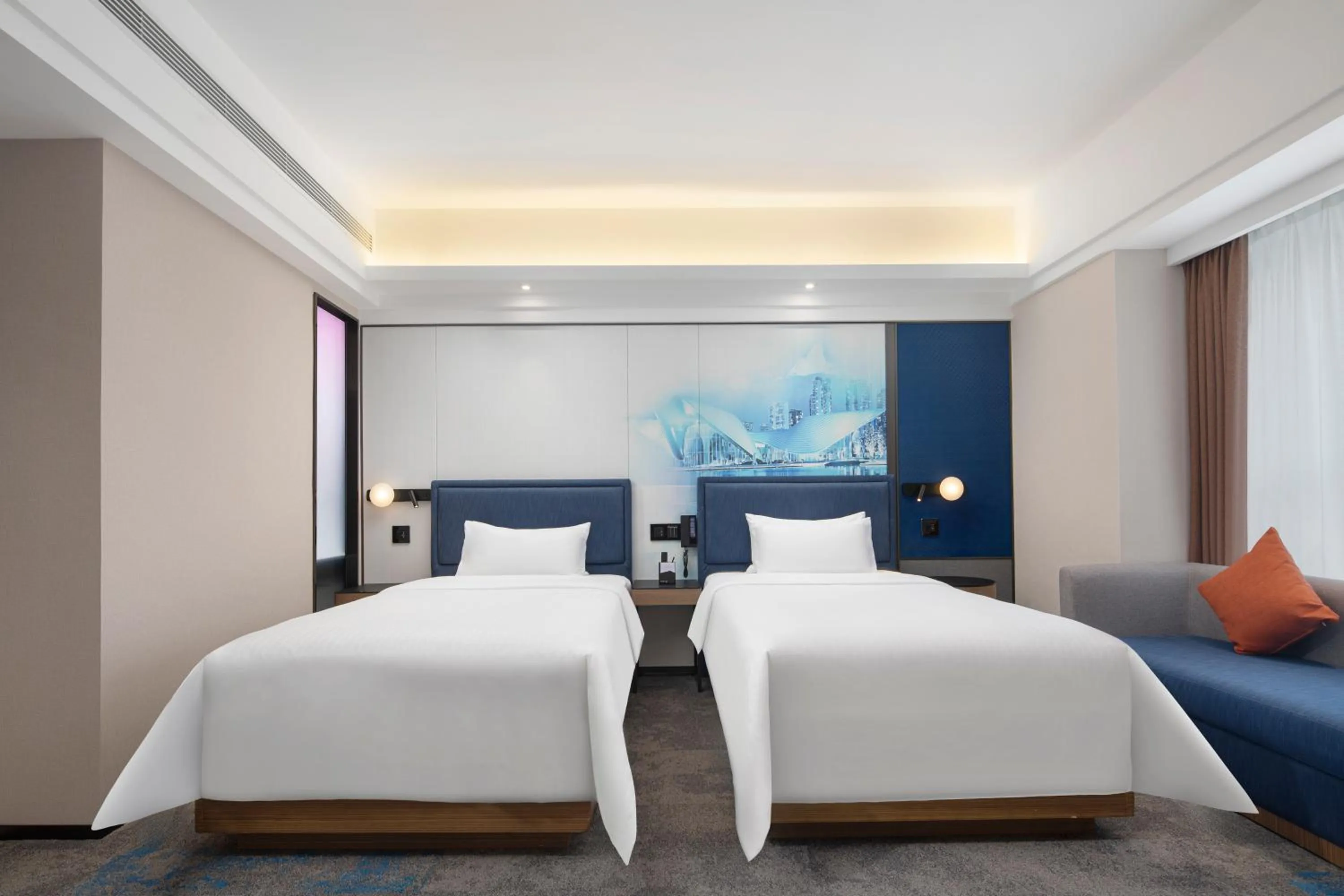 Bed in Hampton by Hilton Chengdu Wuhou Waishuannan