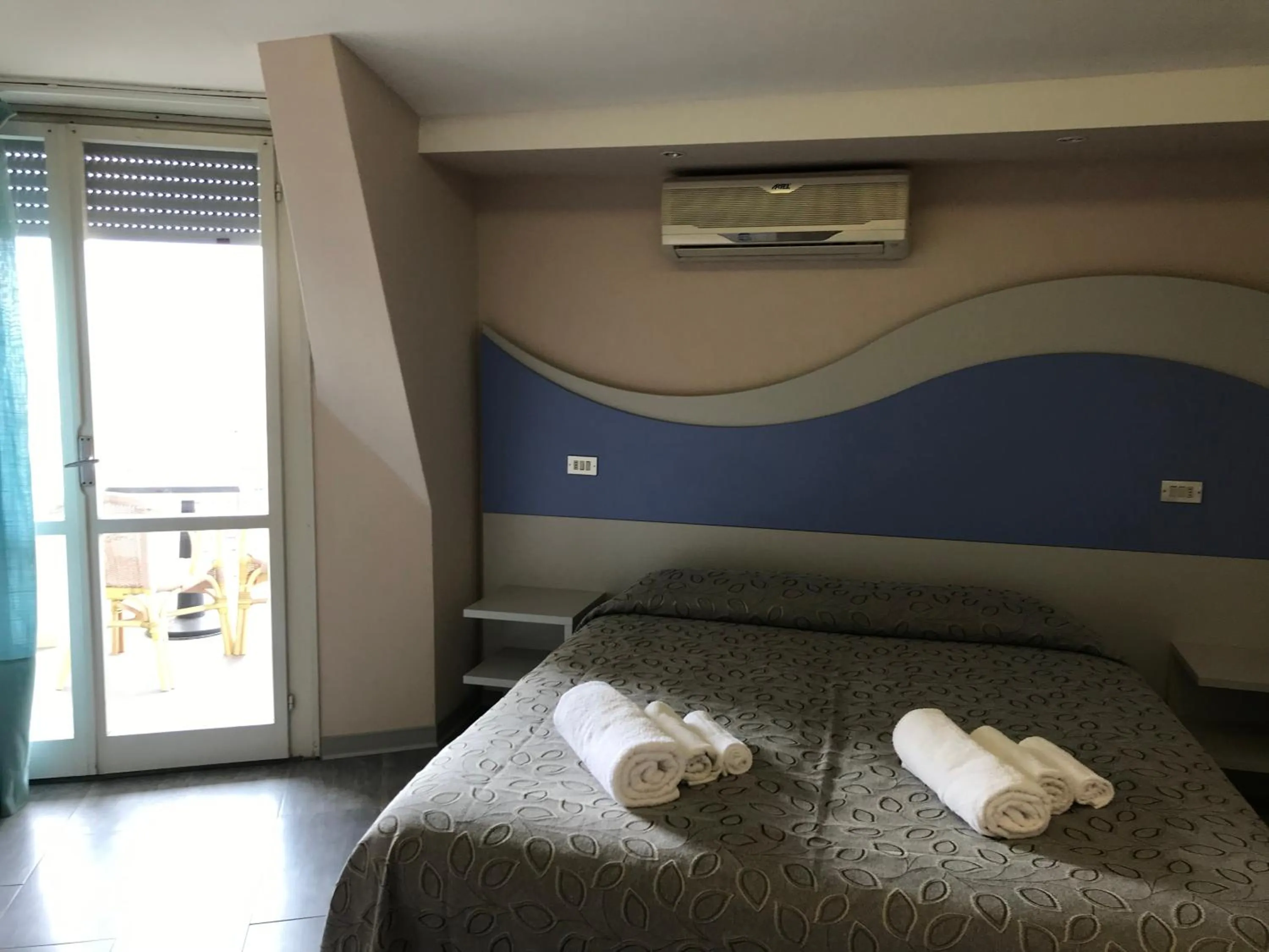 Photo of the whole room, Bed in Hotel Moderno - Bed & Breakfast