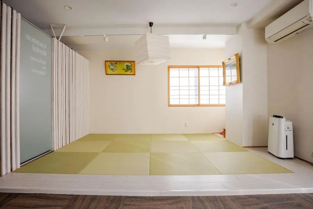 air conditioner, Bed in Fun Hotel Sapporo