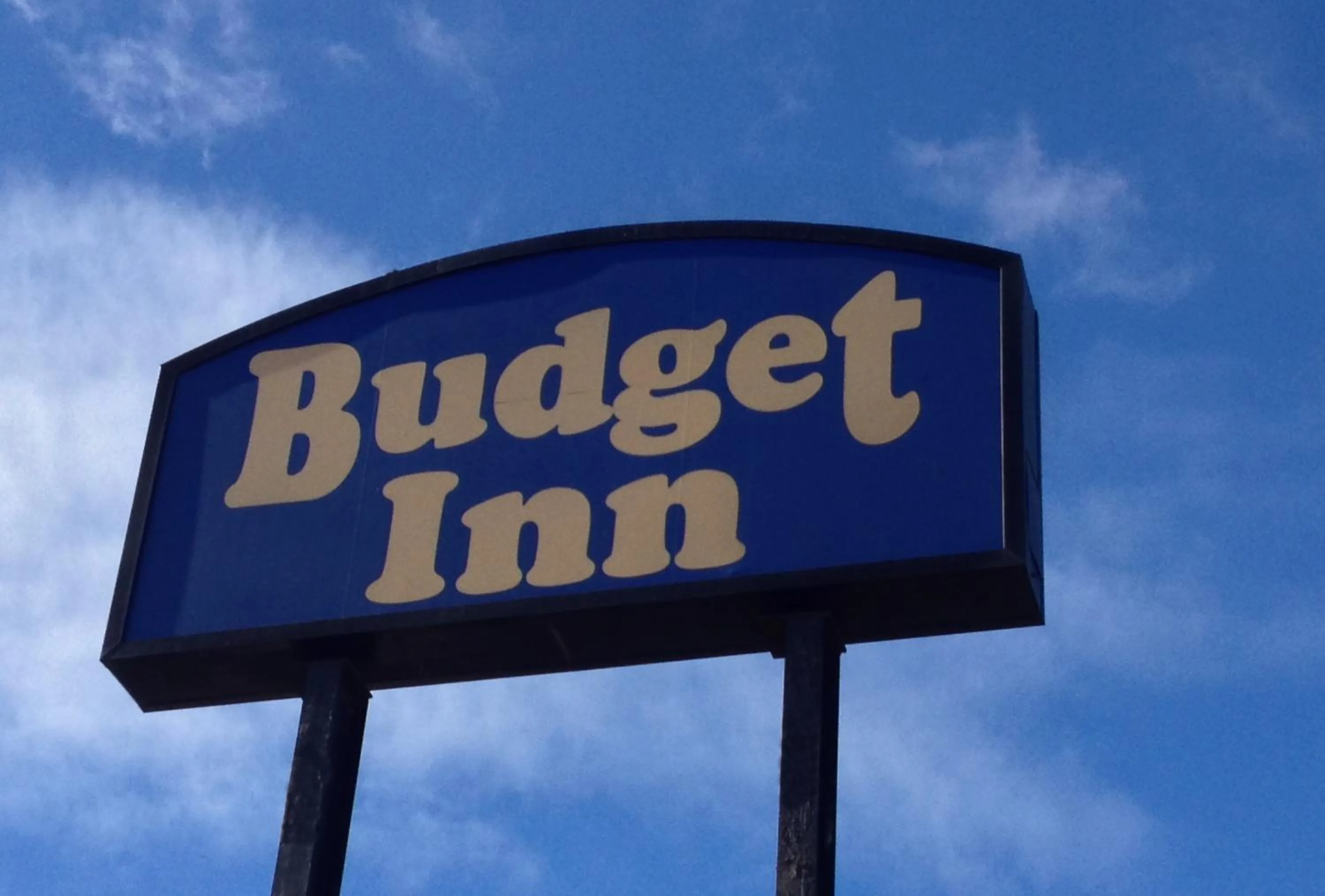Facade/entrance in Budget Inn Motel