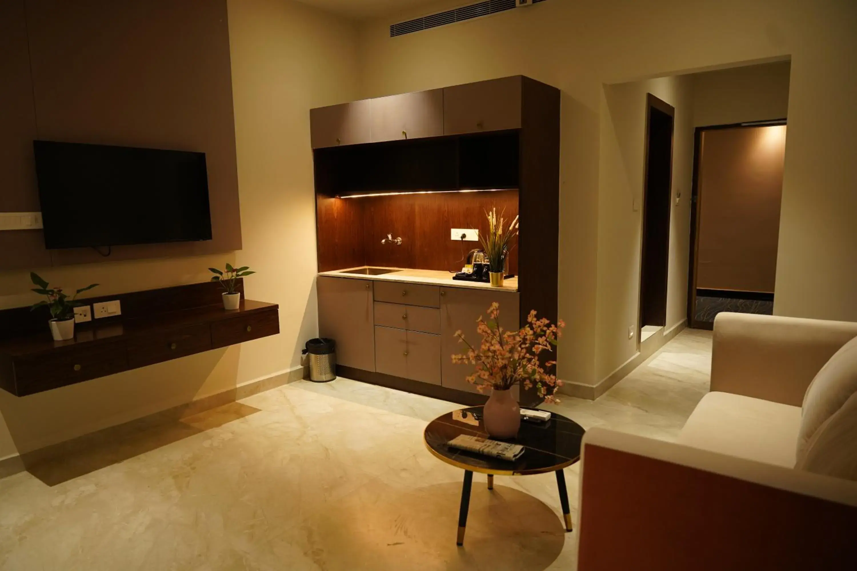 Family Suite with Balcony - single occupancy in Clarion Hotel Hyderabad Family Suite with Balcony - single occupancy in Clarion Hotel Hyderabad