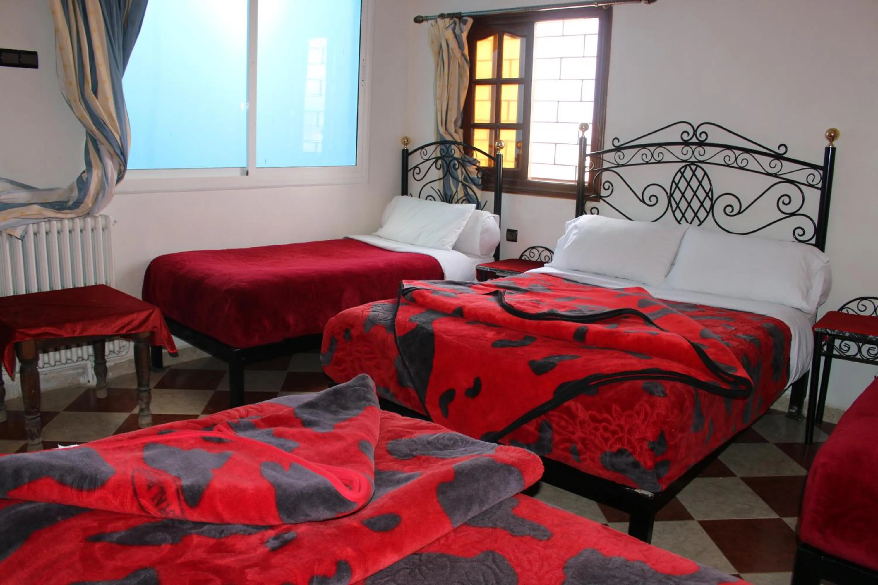 Bed in Hôtel Restaurant Ali