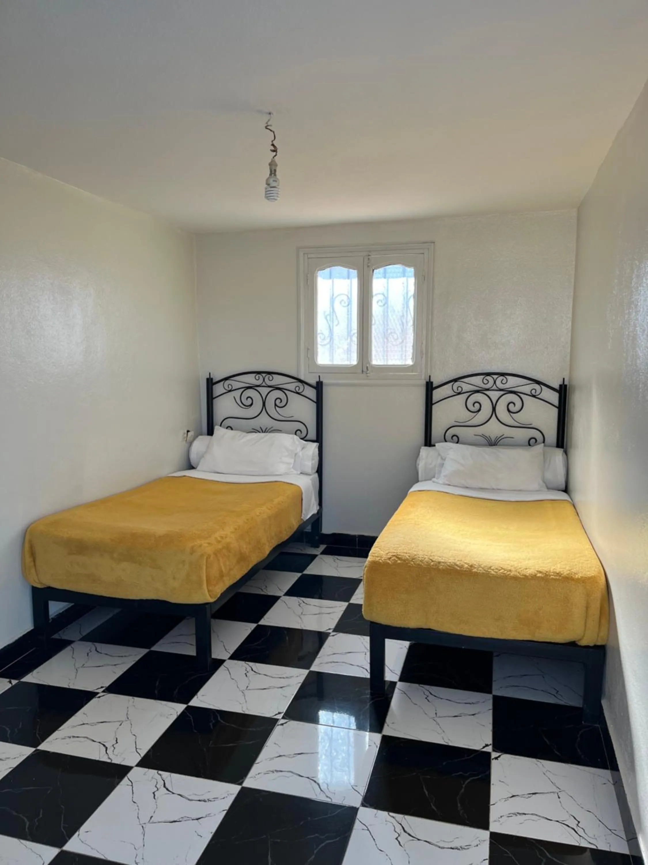 Bed in Hôtel Restaurant Ali