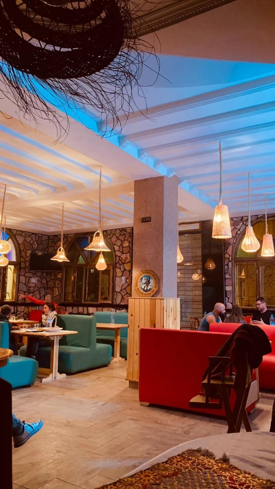 Restaurant/places to eat in Hôtel Restaurant Ali