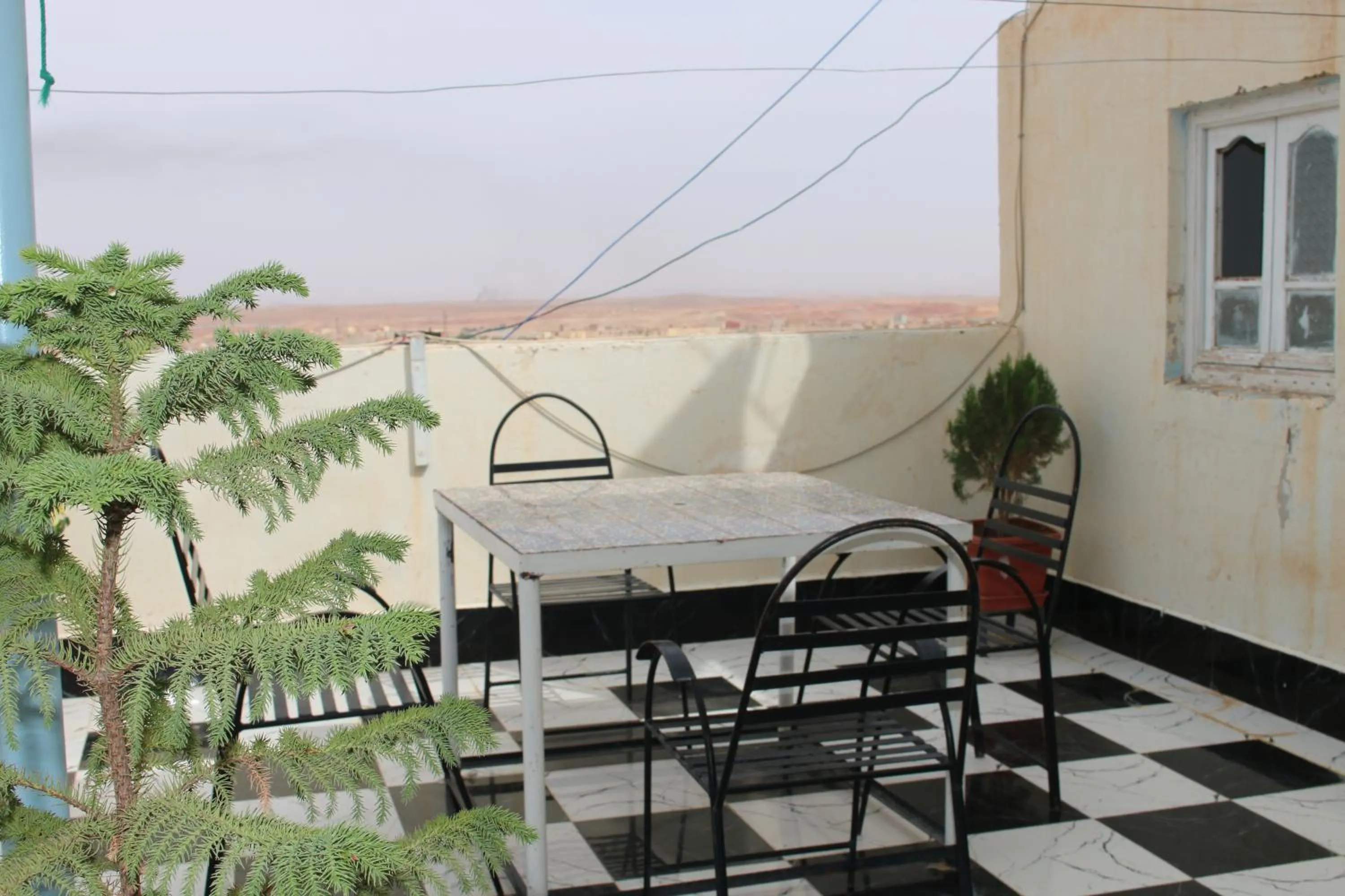 Patio in Hôtel Restaurant Ali