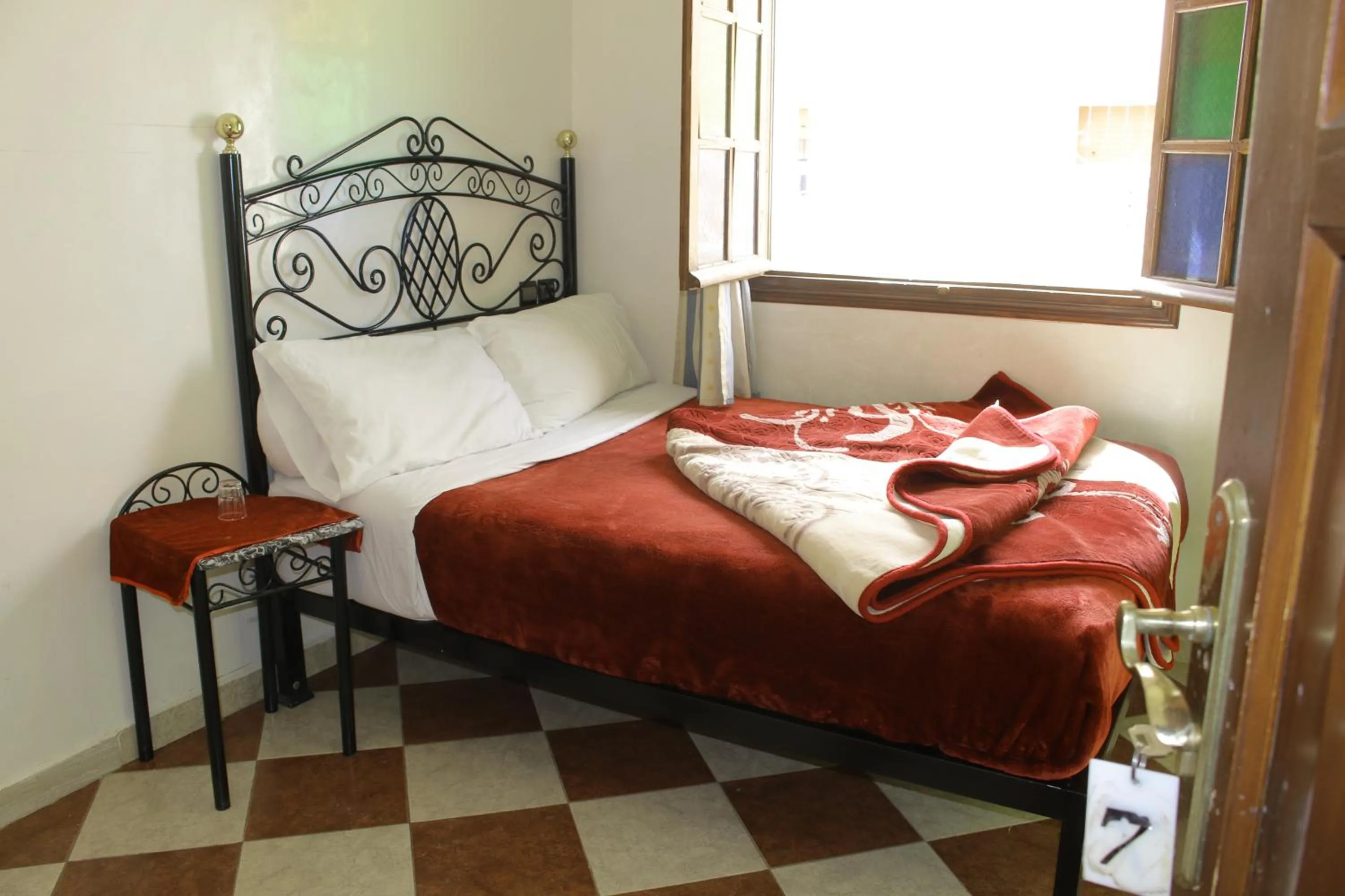 Bed in Hôtel Restaurant Ali
