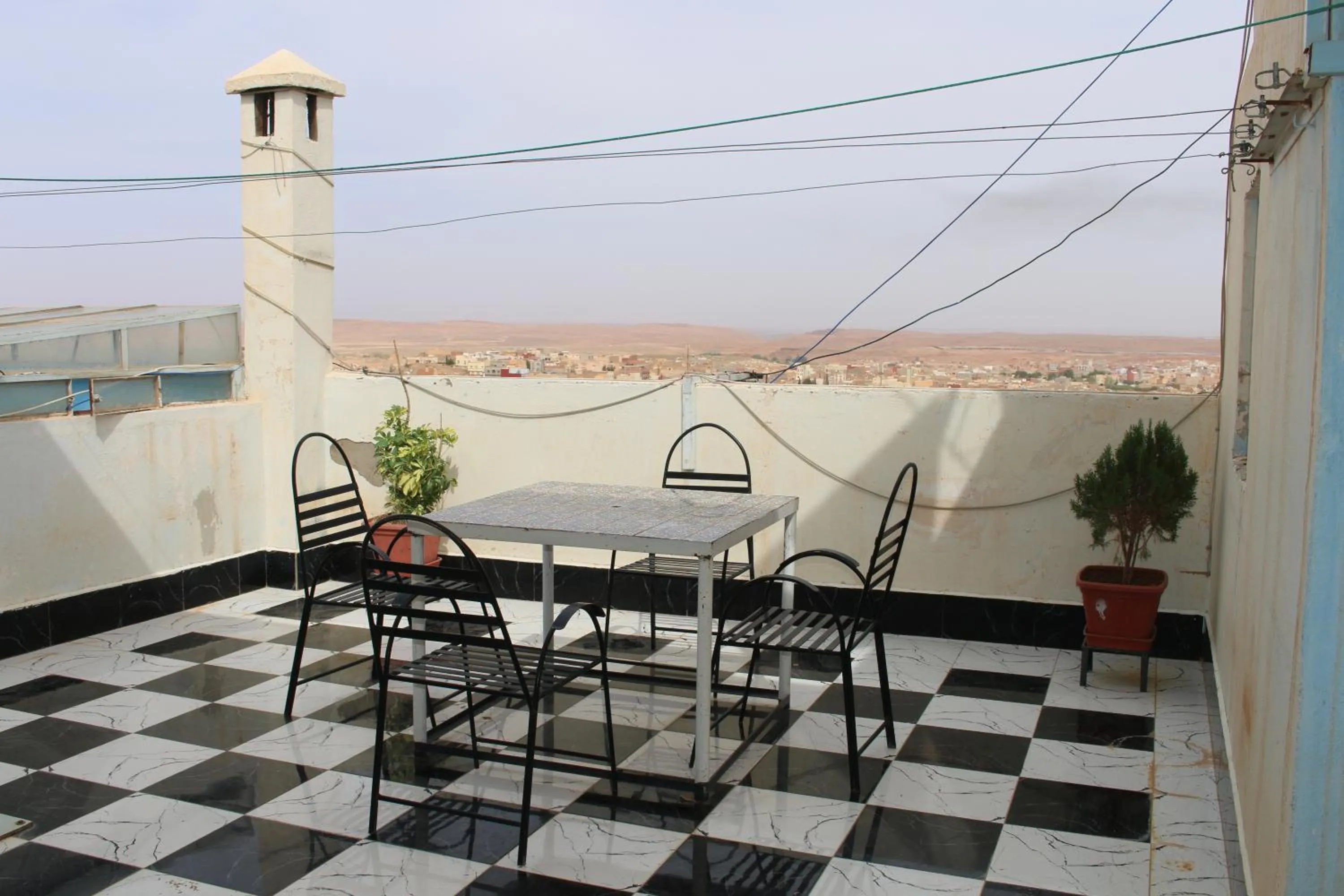 Patio in Hôtel Restaurant Ali