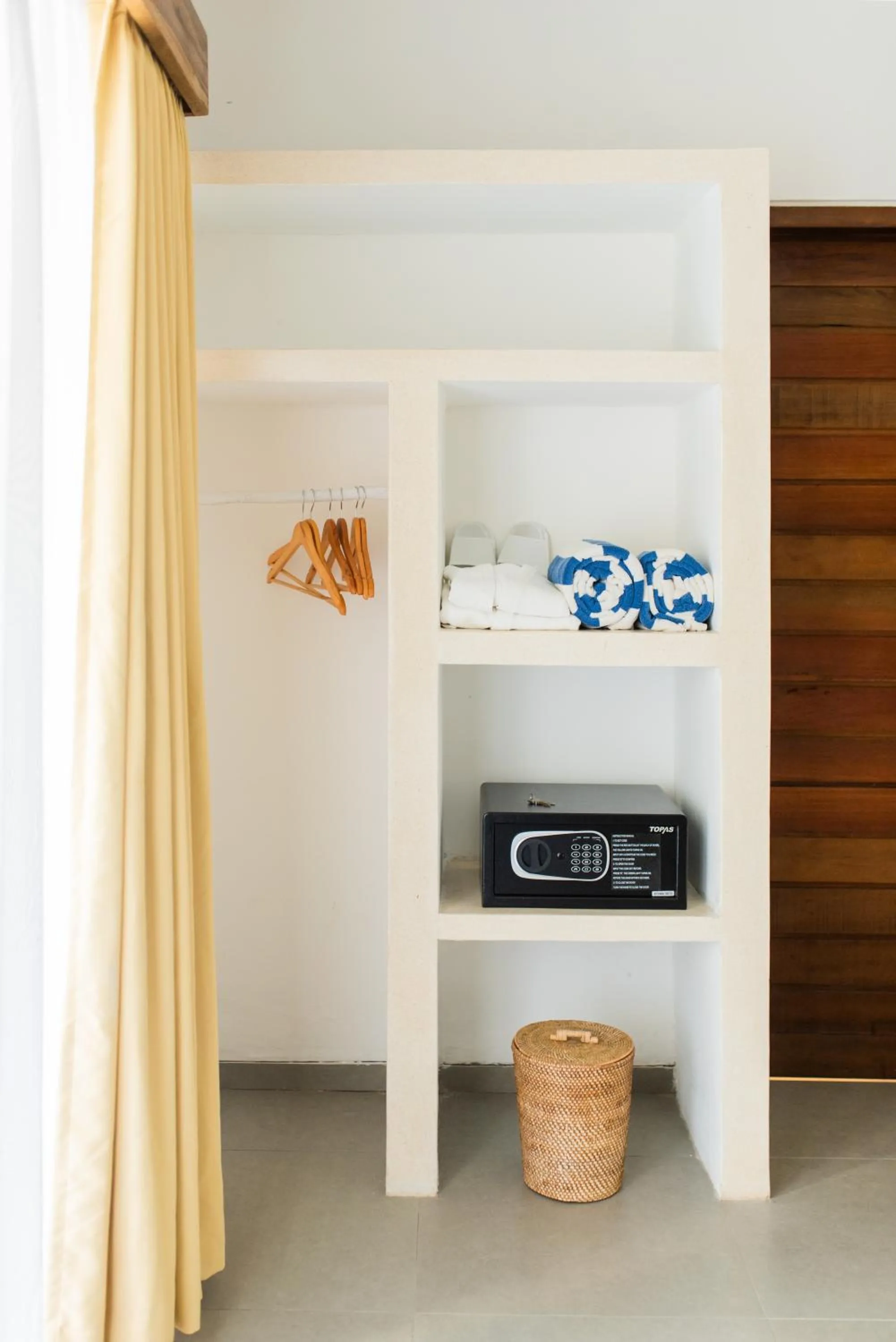 wardrobe in Baliterraneo Boutique Resort