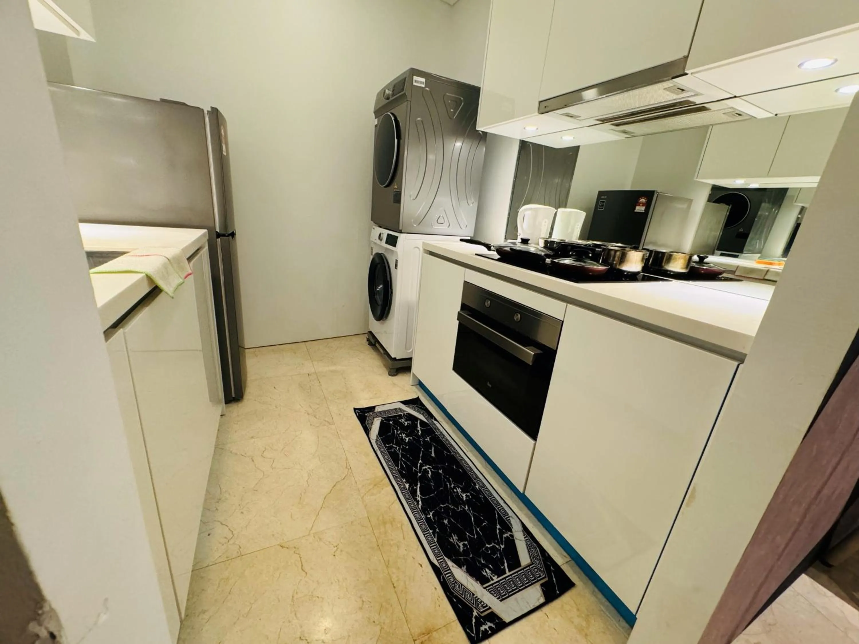Kitchen or kitchenette in Vortex Suites in Kuala Lumpur