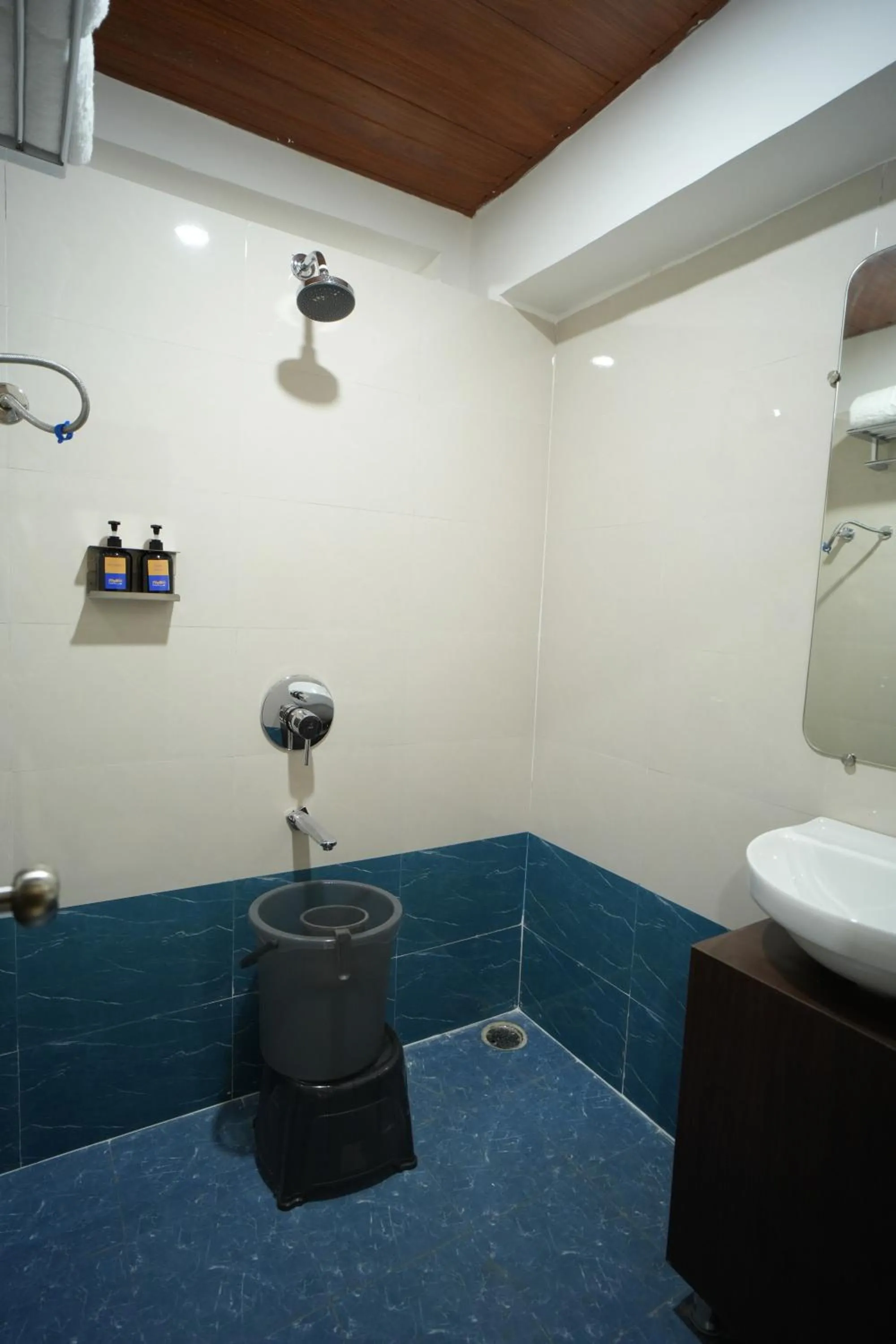 Bathroom in Hotel Pravasa stay ,Shirdi