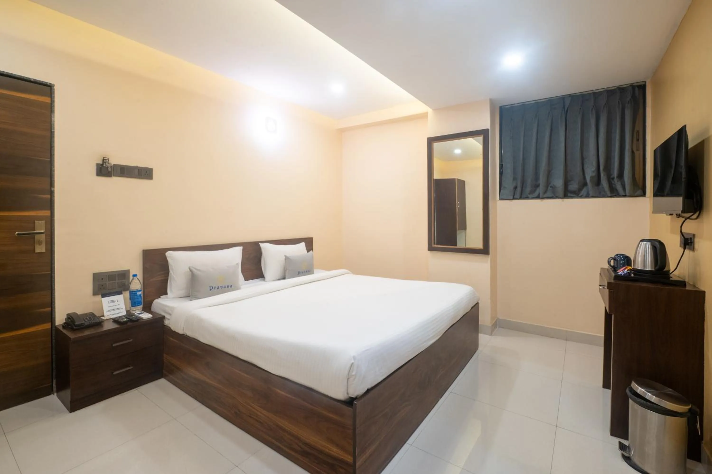 Bed in Hotel Pravasa stay ,Shirdi