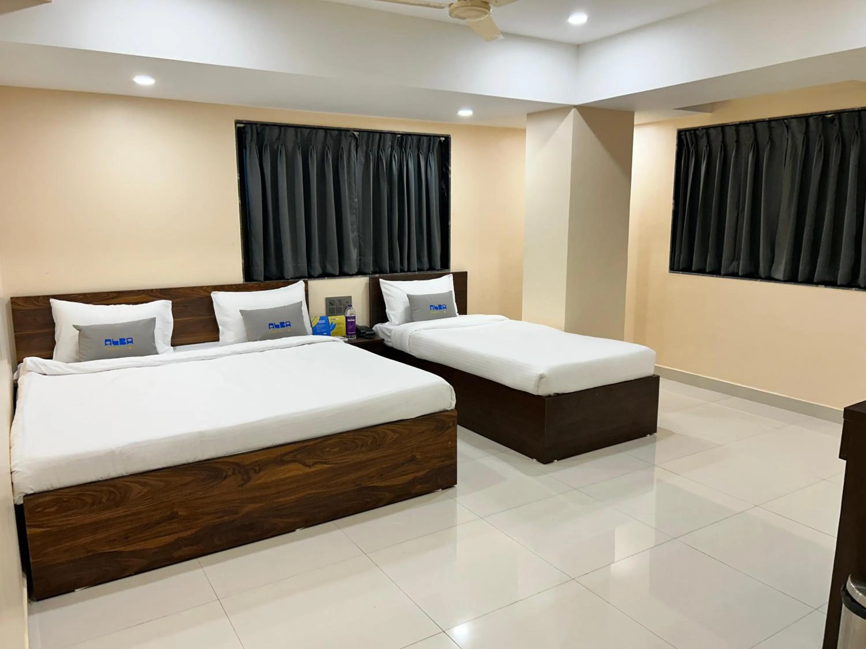 Bedroom, Bed in Hotel Pravasa stay ,Shirdi
