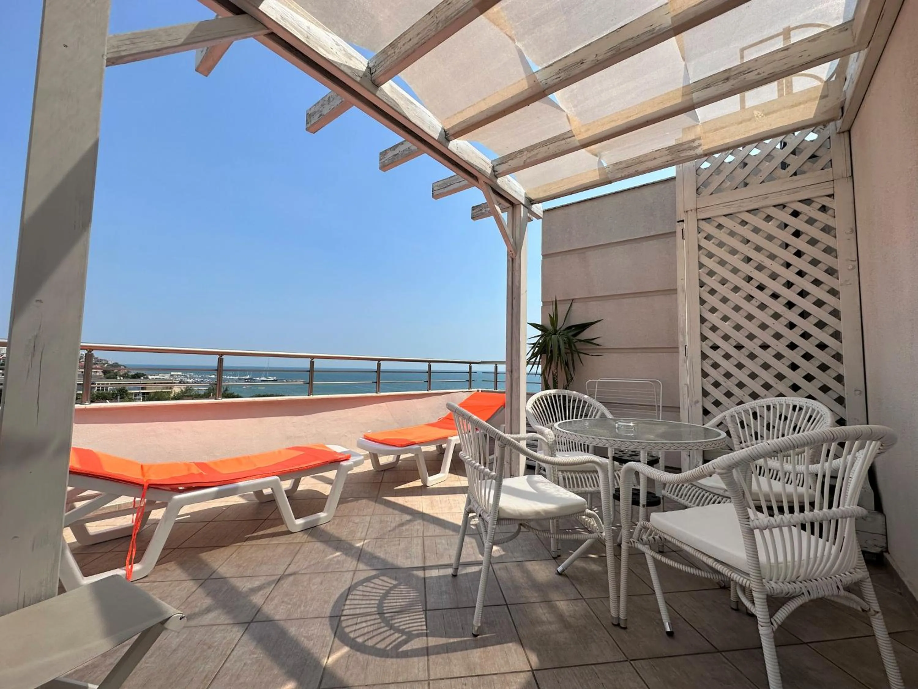 Family Hotel Berlin Beach Sveti Vlas