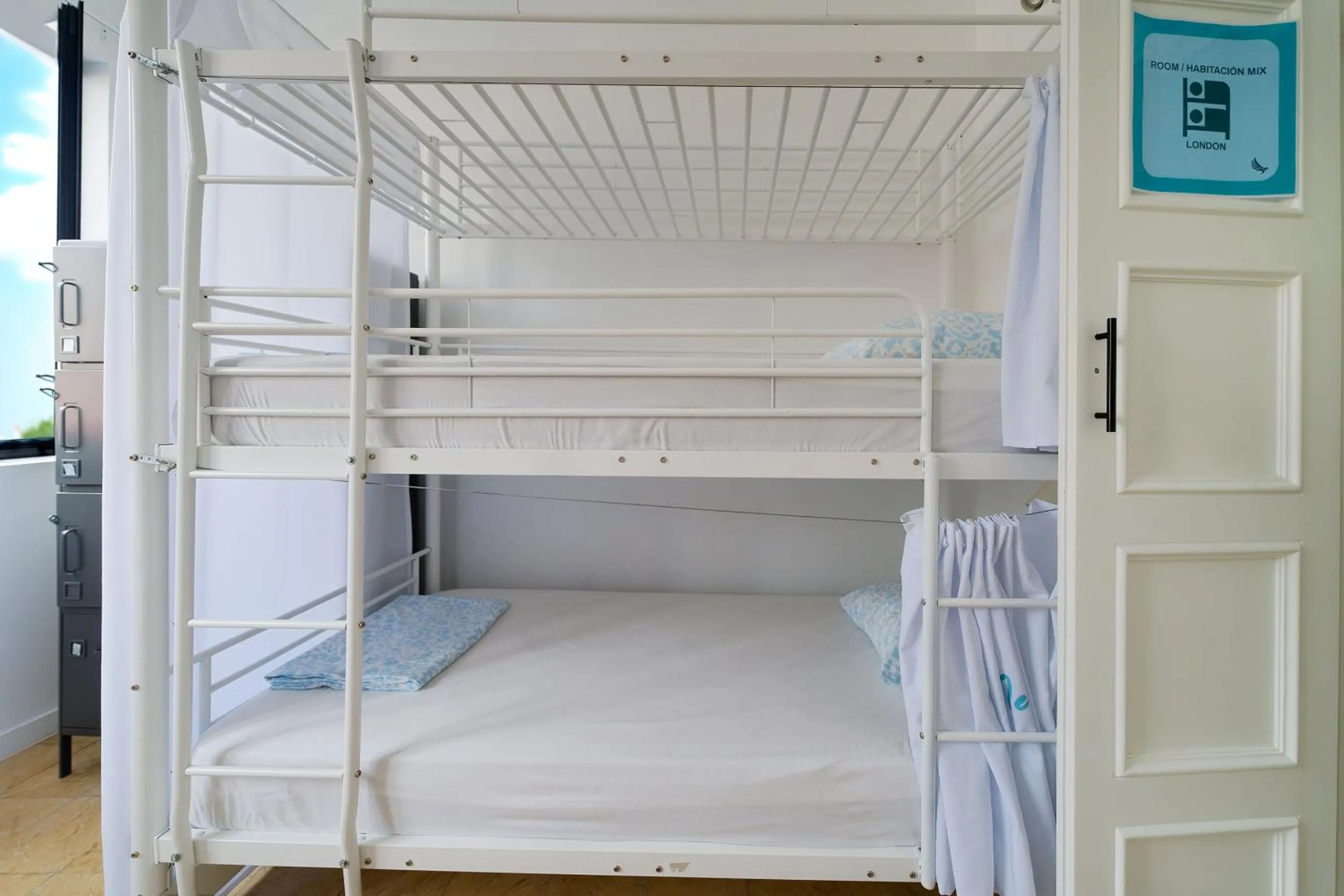 Bed in Hostel Las Palmas by Youroom