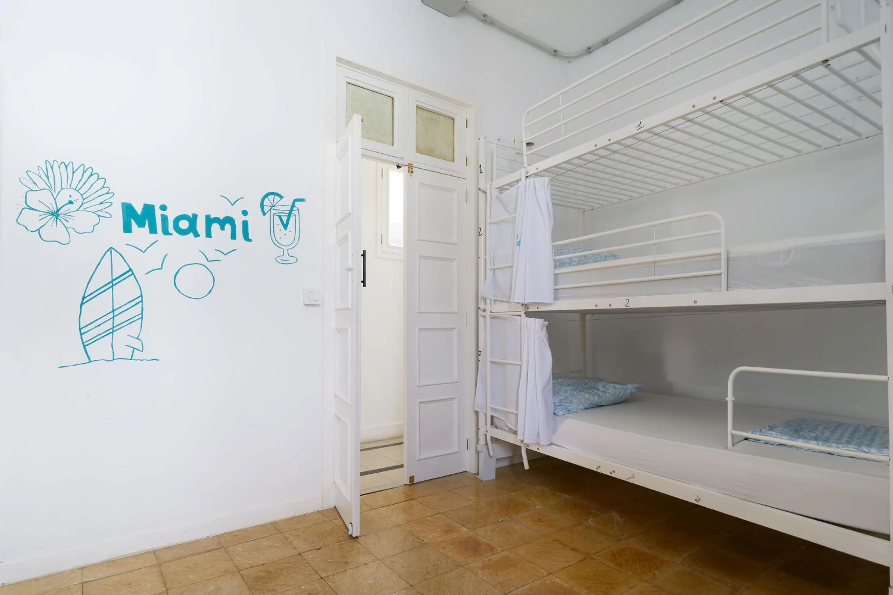 Bed in Hostel Las Palmas by Youroom